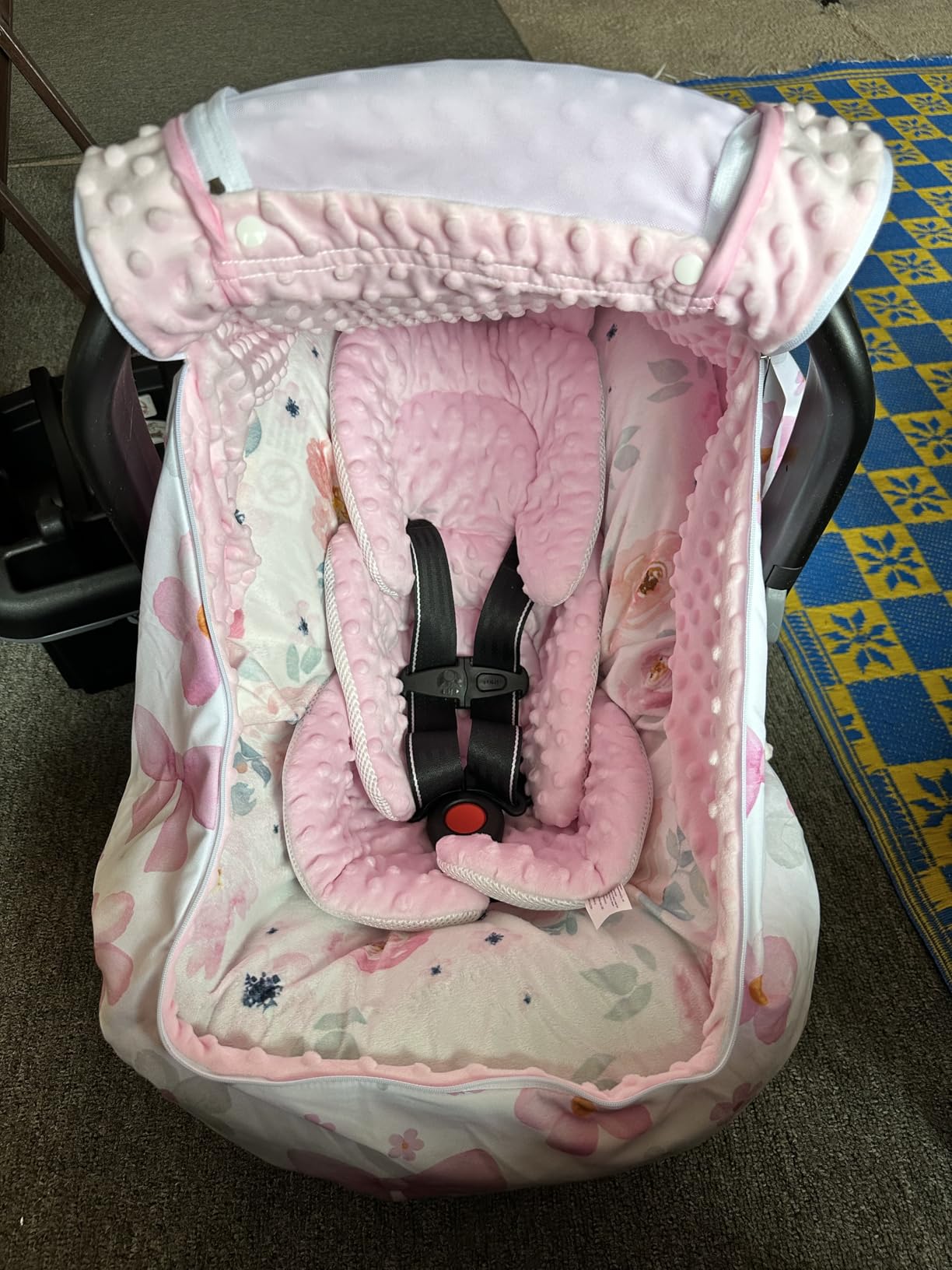 Baby Trend EZ-Lift PRO Infant Car Seat, Dash Rose, Lightweight Premium Carry, Plush Infant Cushioning customer photo 2