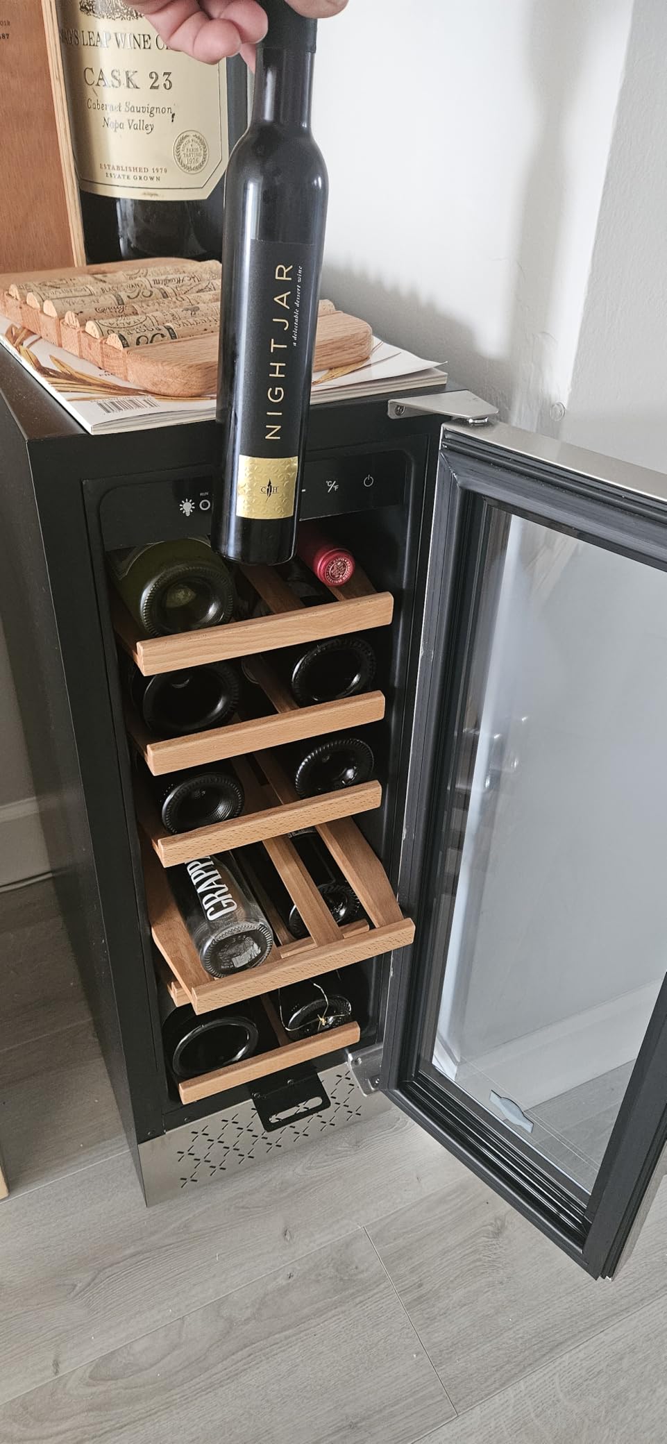 Tylza Back Bar Cooler With 3 Glass Doors, 312L Under Counter Back Bar Refrigerator with LED Lighting, Safety Locks, Counter Height Bar Beverage Cooler for Beer, Soda Drinks, Wine, Black customer photo 2