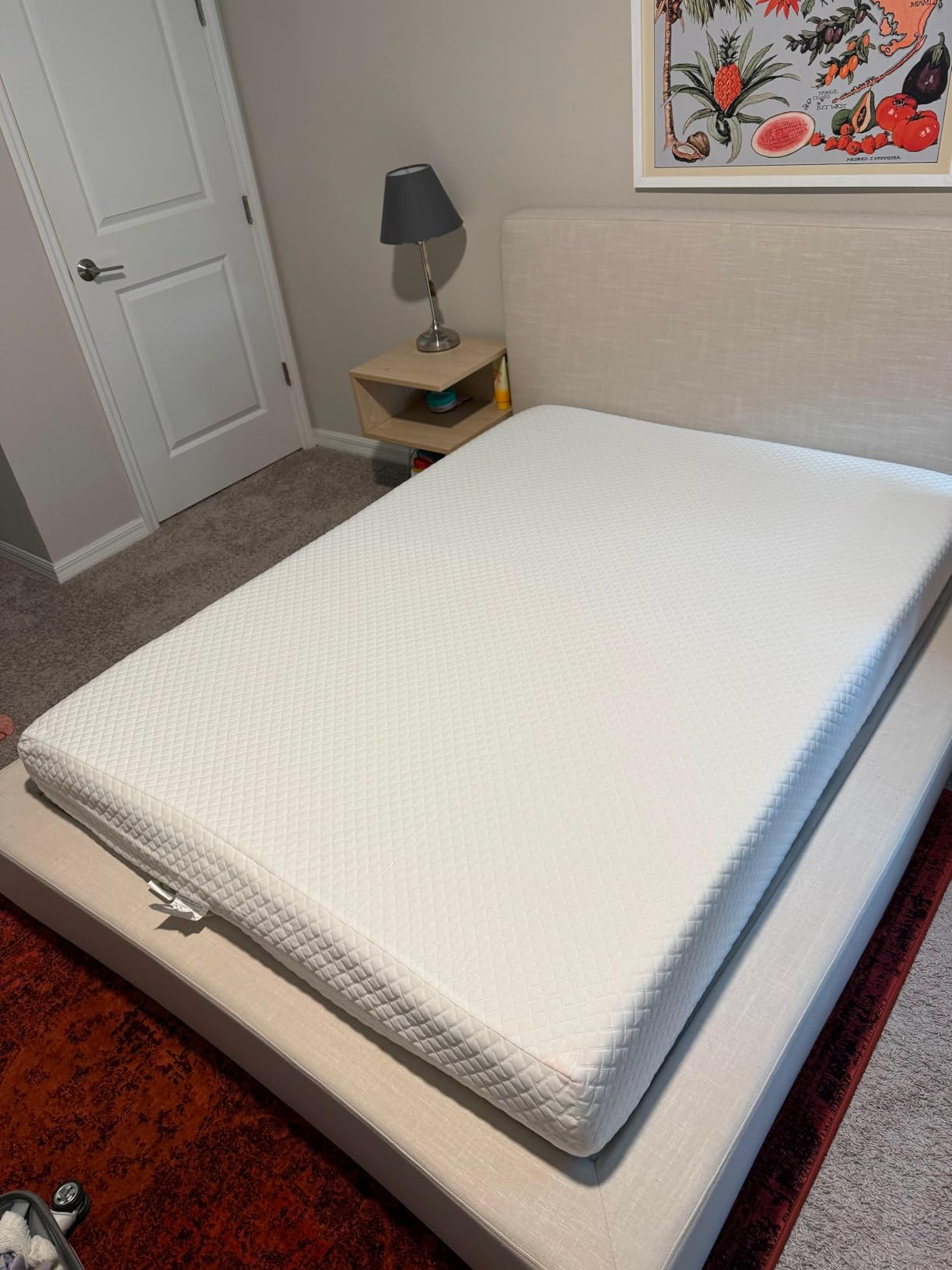 EGOHOME Queen Mattress 12 Inch, Green Tea Memory Foam Mattress, Medium Firm | Bed Mattress in A Box, Cooling Green Tea Gel, Pressure Relief, CertiPUR-US Certified, Fiberglass Free, 80''L x 60''W, White customer photo 2
