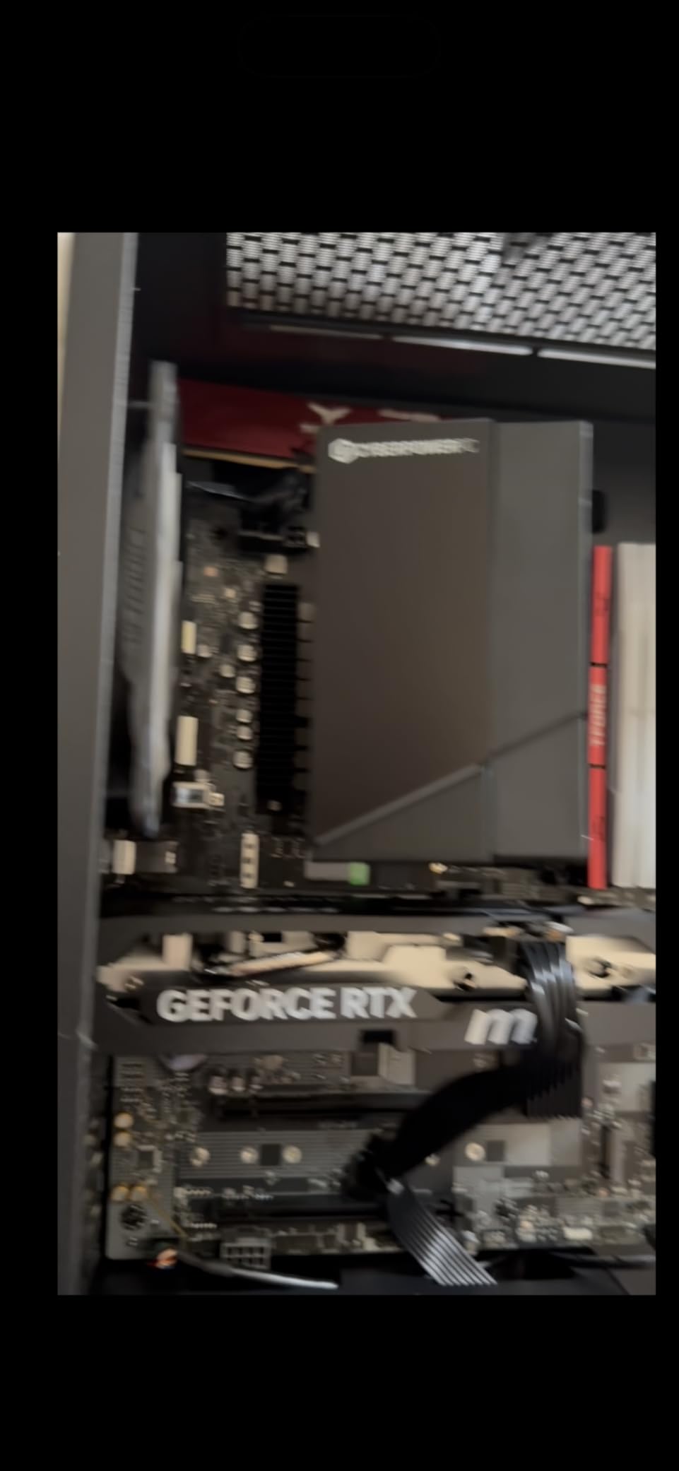 CyberpowerPC Gamer Xtreme VR Gaming PC, Intel Core Ultra 5 225F, GeForce RTX 5060 8GB, 32GB DDR5, 2TB PCIe 4.0 SSD, WiFi Ready & Windows 11 Home customer photo 2