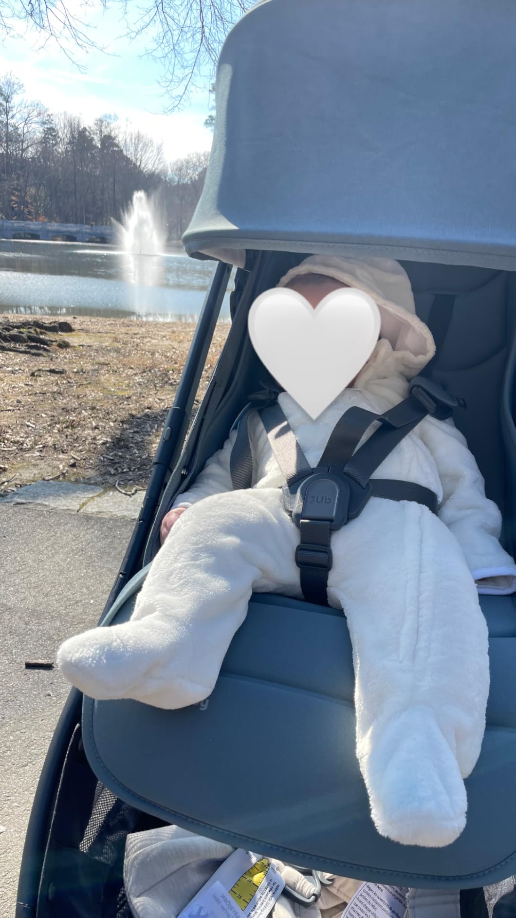 UPPAbaby Minu V3 Travel Stroller - Lightweight + Compact Design - One-Hand Fold + Unfold - from Birth + Overhead Compatible - Greyson (Charcoal Mélange/Carbon Frame/Saddle Leather) customer photo 2