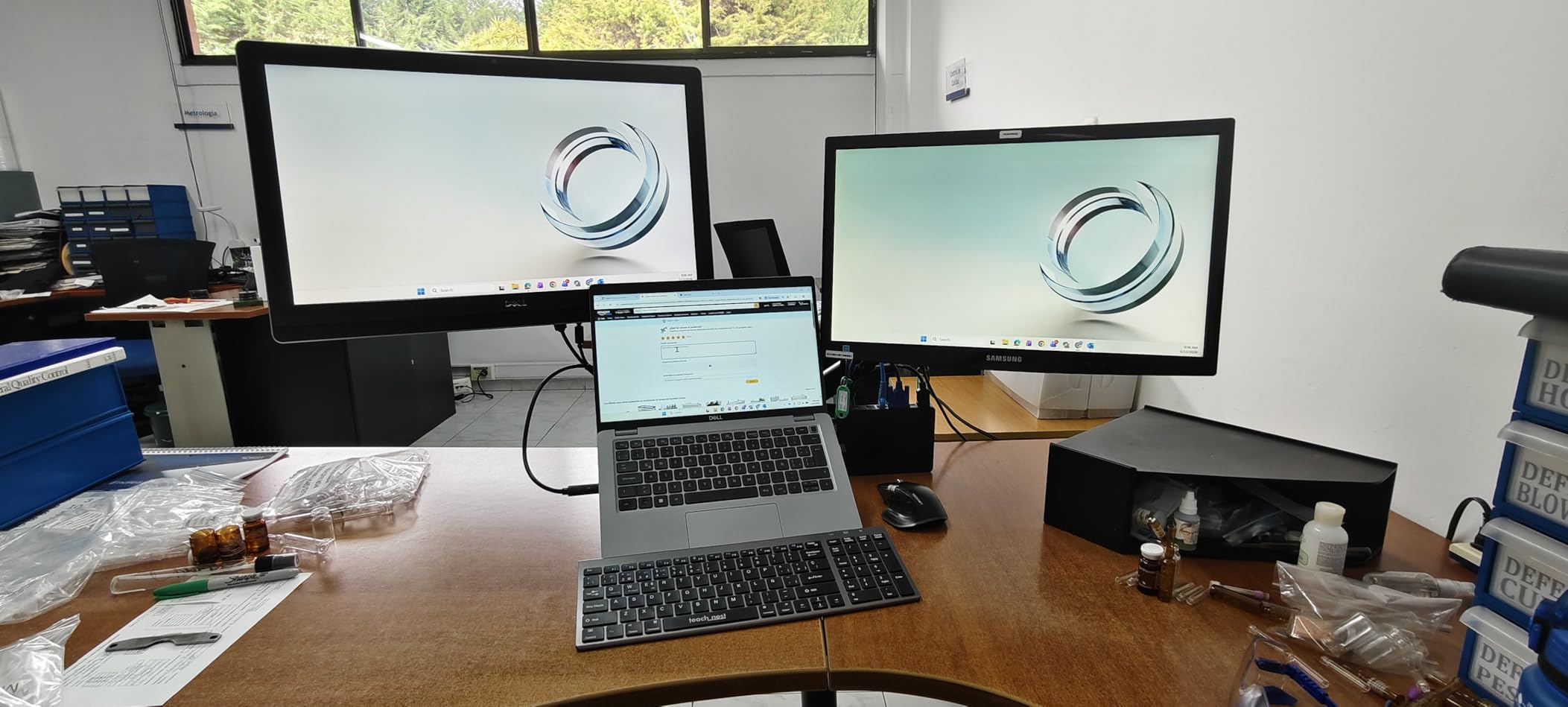 Triple Monitor Desk Mount for Computer Screens up to 32