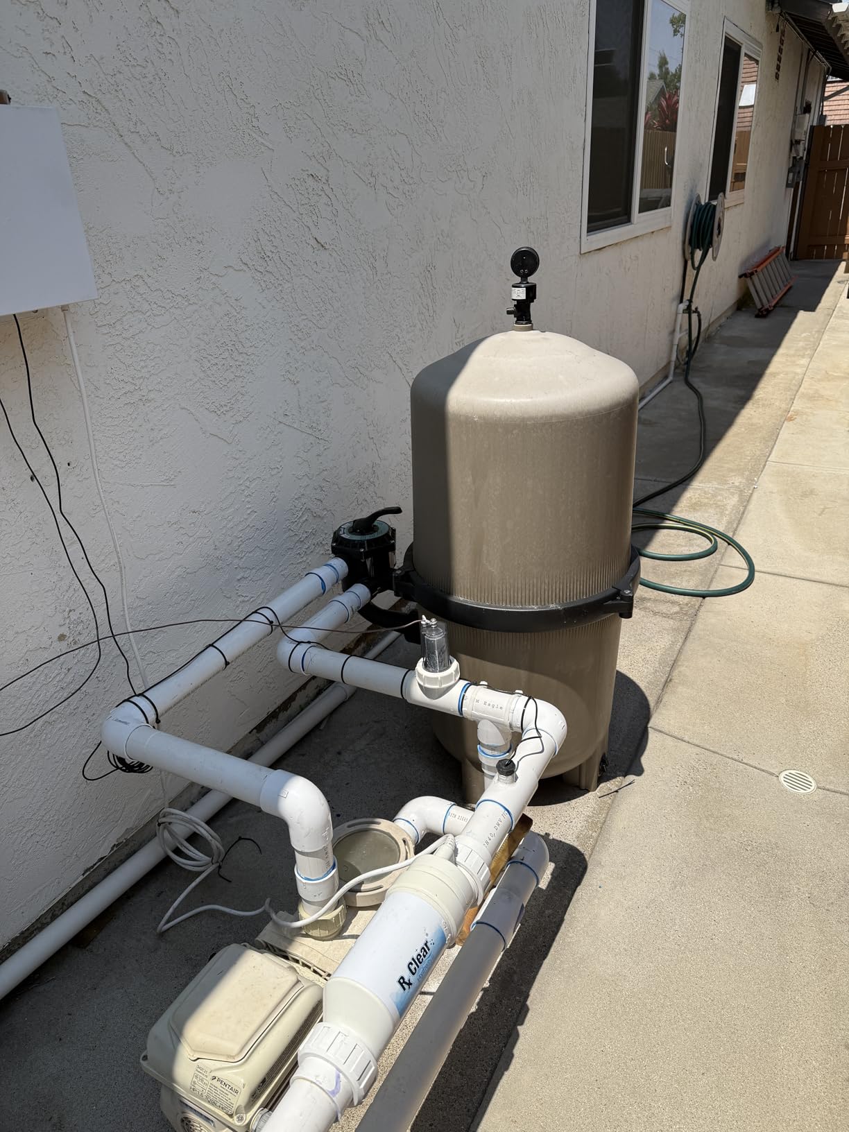 XtremepowerUS Diatomaceous Earth DE Pool Filter for In-Ground Pool Spa, 48 Sq. Ft. 96 GPM Vertical Grid D.E. Filter customer photo 2
