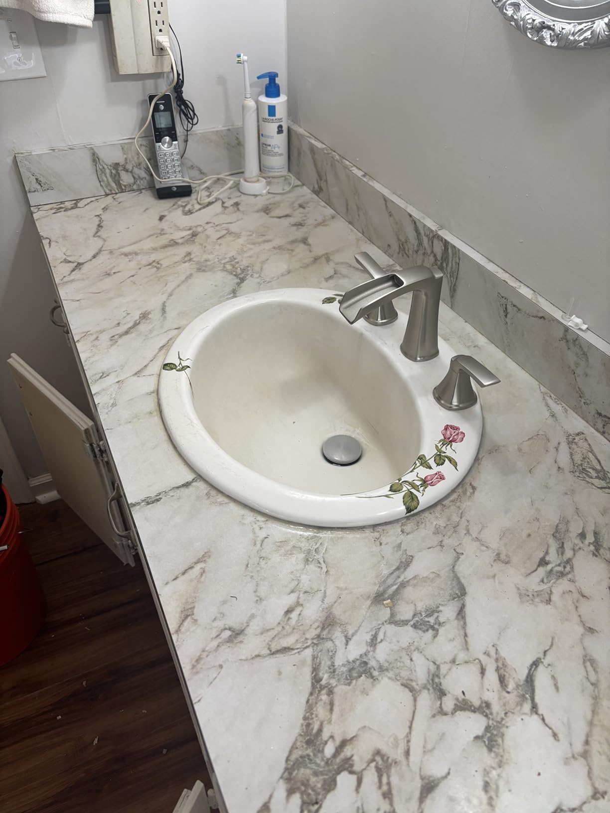 Fapully Chrome Bathroom Faucet 3 Hole, Waterfall 8 Inch Widespread Bathroom Sink Faucet with Pop-up Drain, Two-Handle Faucets for Bathroom Sink customer photo 2