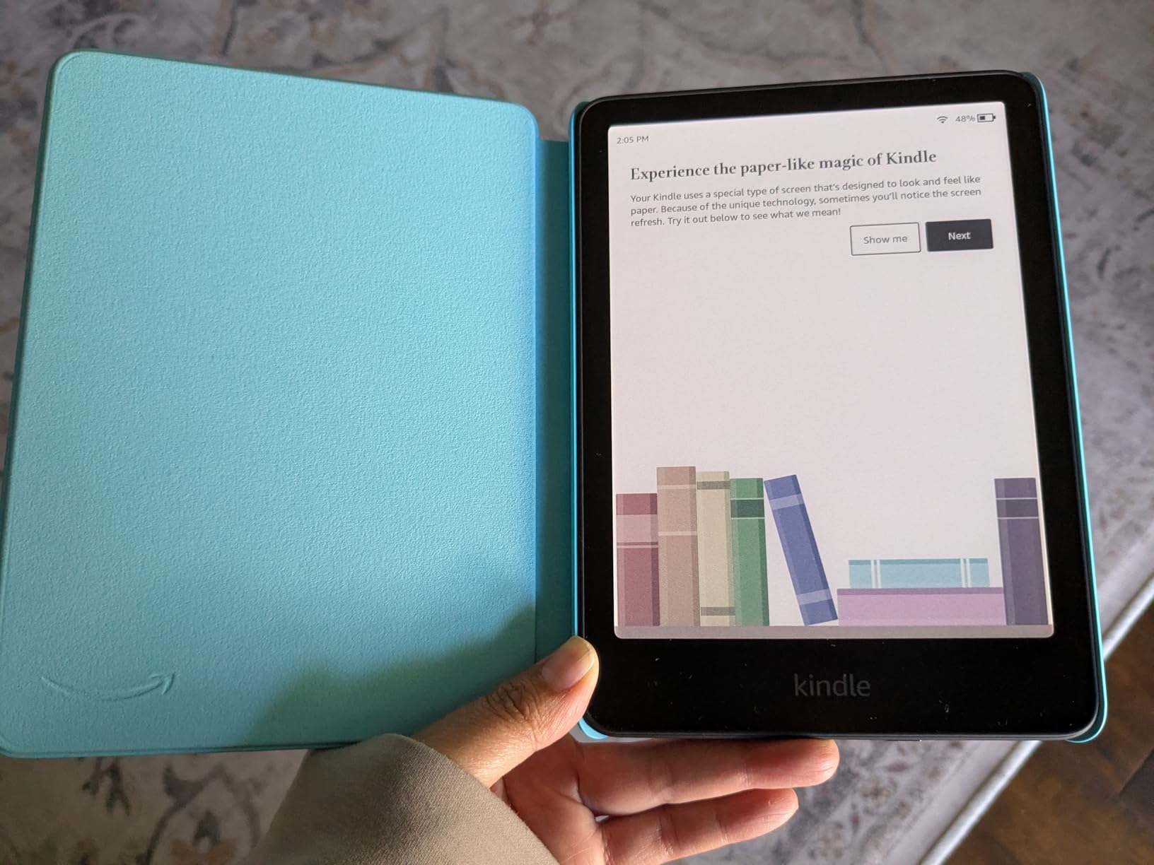 Kindle Colorsoft Kids 16 GB (newest model) - Lightweight, compact, and designed for reading-no apps, videos, or games. - with cover, Starlight Reading customer photo 1