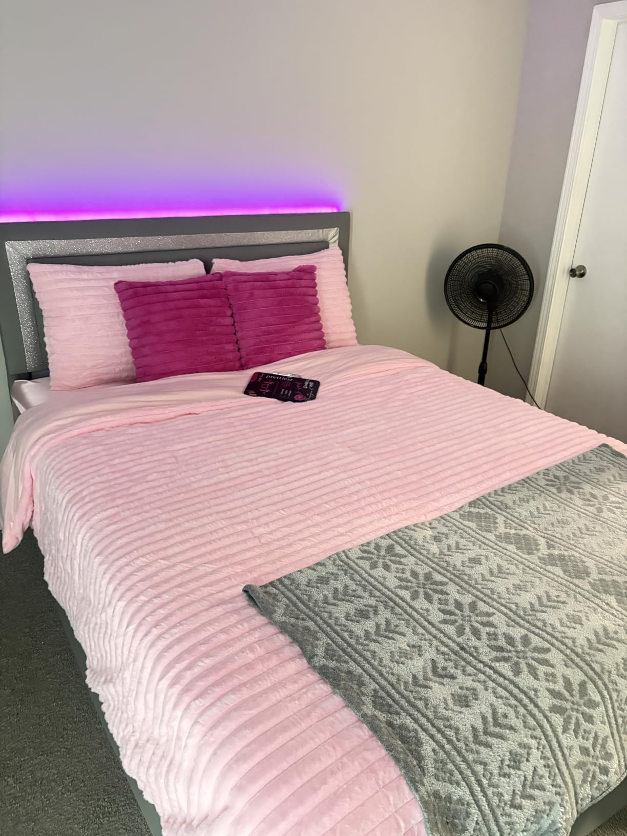 Smoofy Fluffy King Size Comforter Set 3 Pieces - Tie-dye Grey Fleece Fluffy Comforter Set, Luxury Fuzzy King Bedding Set, Soft King Bed Set All Season, Heavy Faux Fur Comforter with 2 Pillow Cases customer photo 2