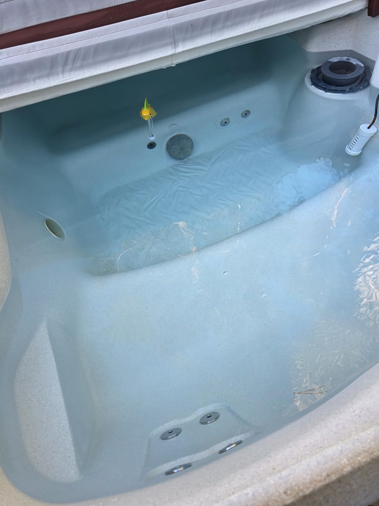Salt Chlorine Generator, Briidea Chlorine Generator with USA Titanium Salt Cell, Designed for Hot Tubs & Swim Spas, Up to 2000 Gallons, Chemical-Free customer photo 2