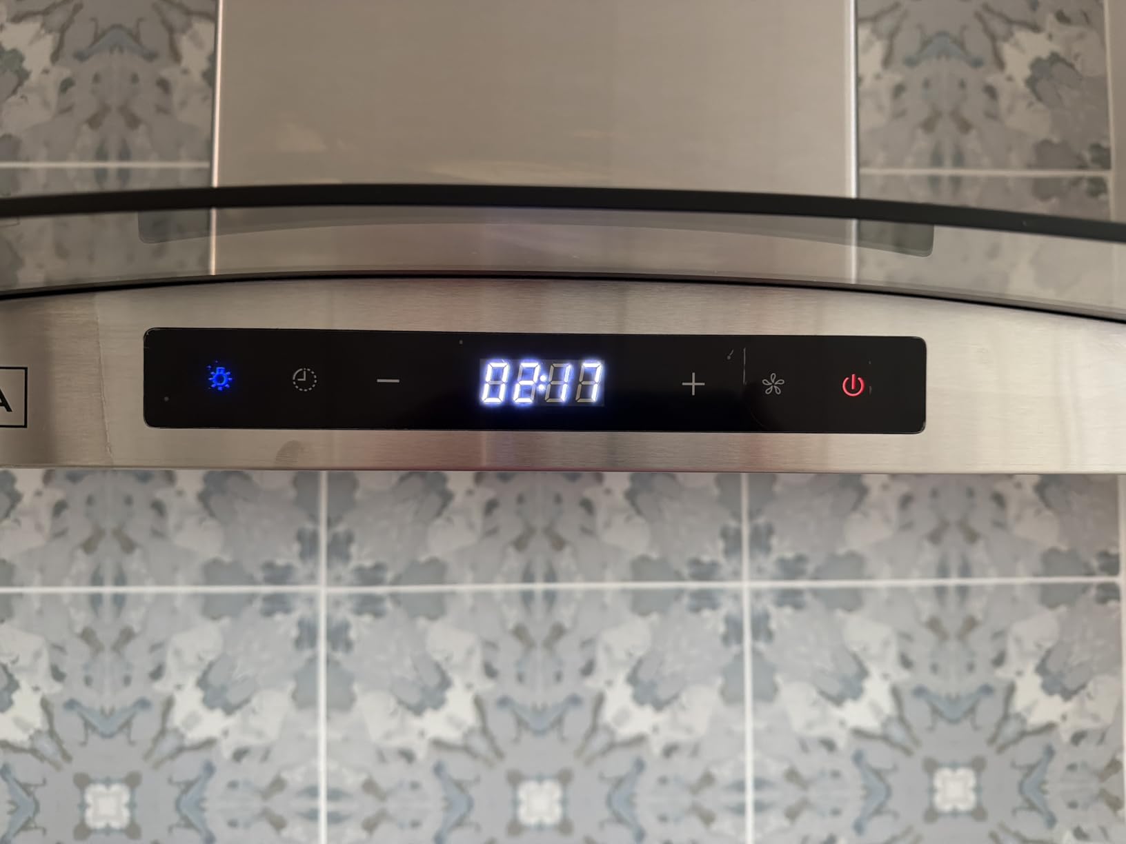 Empava Wall Mount Range Hood 30 Inch, Ducted/Ductless Kitchen Exhaust Stove Vent with Modern Style, 400CFM, 3-Speed, Touch Control, Timer, LED Lights, Stainless Steel (Charcoal-Filter Sold Separately) customer photo 2