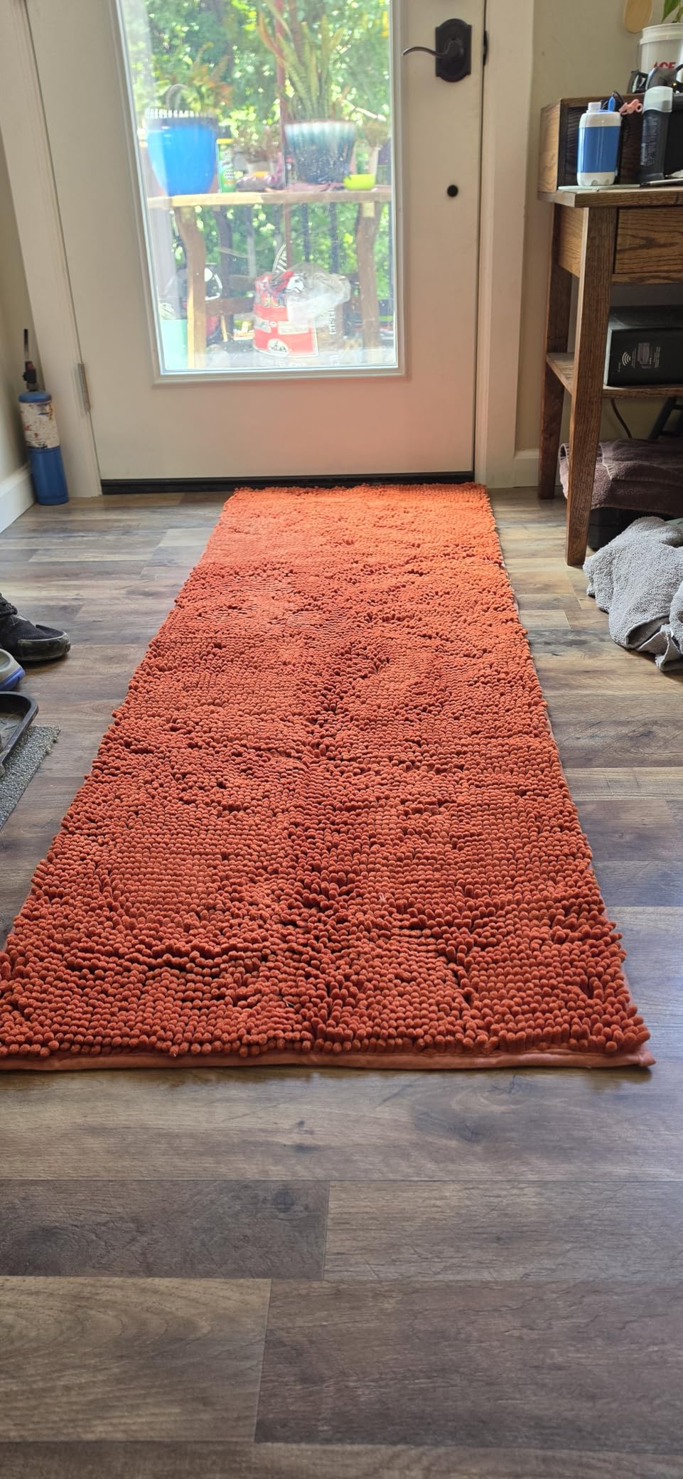 Muddy Mat | Super Absorbent Door Mat Indoor, Microfiber Quick Dry Chenille Entryway Rug, Non-Slip Front Door Mat, Indoor Mats for Entryway, Machine Washable Pet Rug, Grey 24x36 customer photo 1