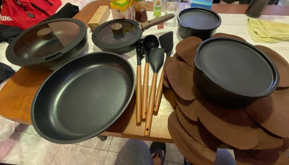 CAROTE 19pcs Pots and Pans Non Stick, Cookware Sets Detachable Handle, Induction Kitchen Pots and Pans, NonStick Cooking Set, Oven/Dishwasher/Fridge Safe, Space Saving customer photo 1