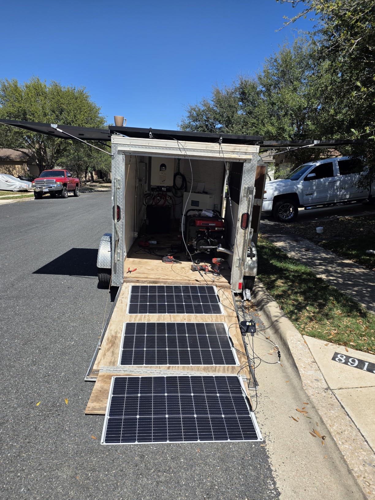 12000W Hybrid Inverter, 48V Split Phase Solar Inverter with WiFi, 120V/240V AC Input/Output (settable), Built-in 2 MPPT Solar Controllers, Max. 6 Parallel for Home, RVs, Lead Acid/Li, UL1741 customer photo 2