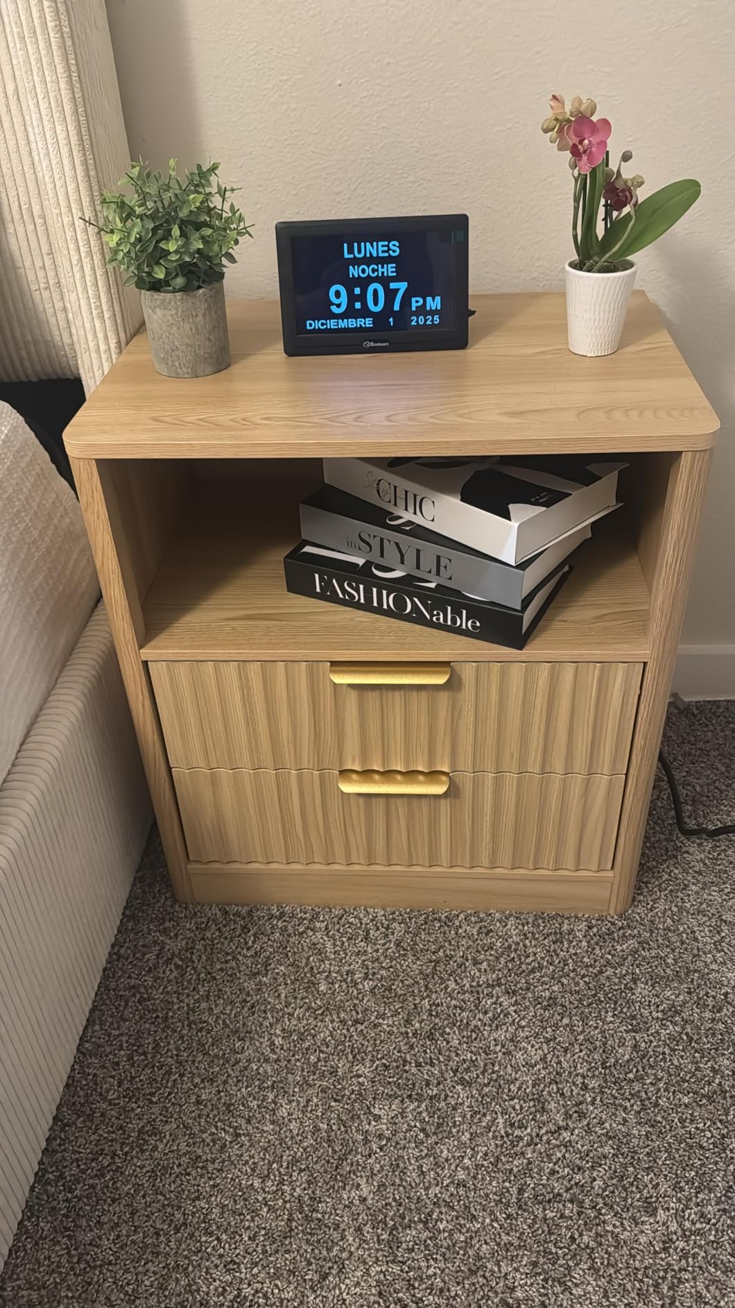 IRONCK Fluted Night Stand Set of 2, Modern Nightstand with Charging Station, Drawers and Open Shelves - Bedside Table Wood Side Table Set for Bedroom, Oak customer photo 1