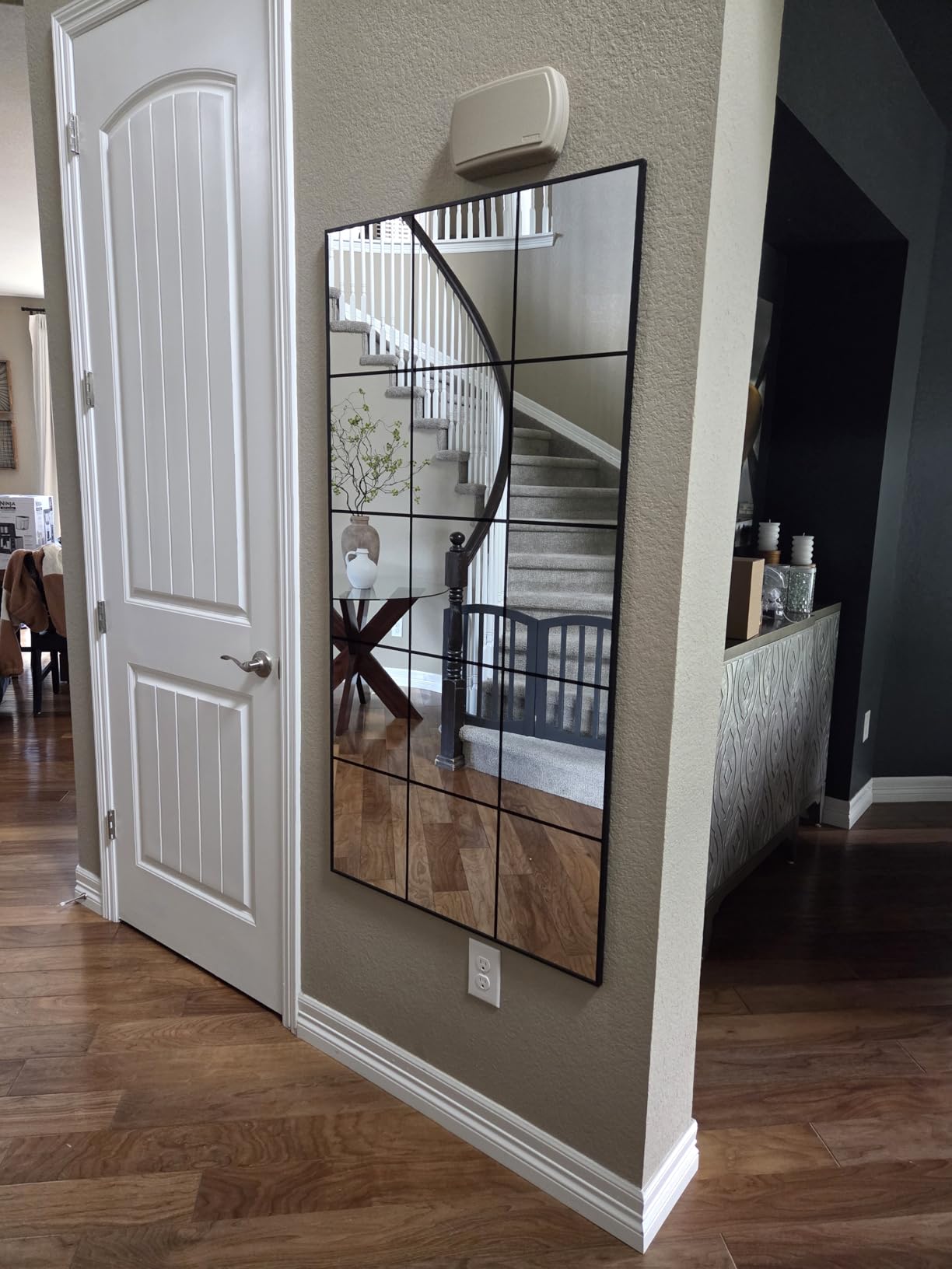 Window Mirrors for Wall Decor, Wall Mirrors Decorative Window Pane 30 x 40, Rectangular Metal Framed Wall Mounted Mirrors for Bedroom, Living Room, Dining Room, Entryway, Bathroom, Fireplace customer photo 1