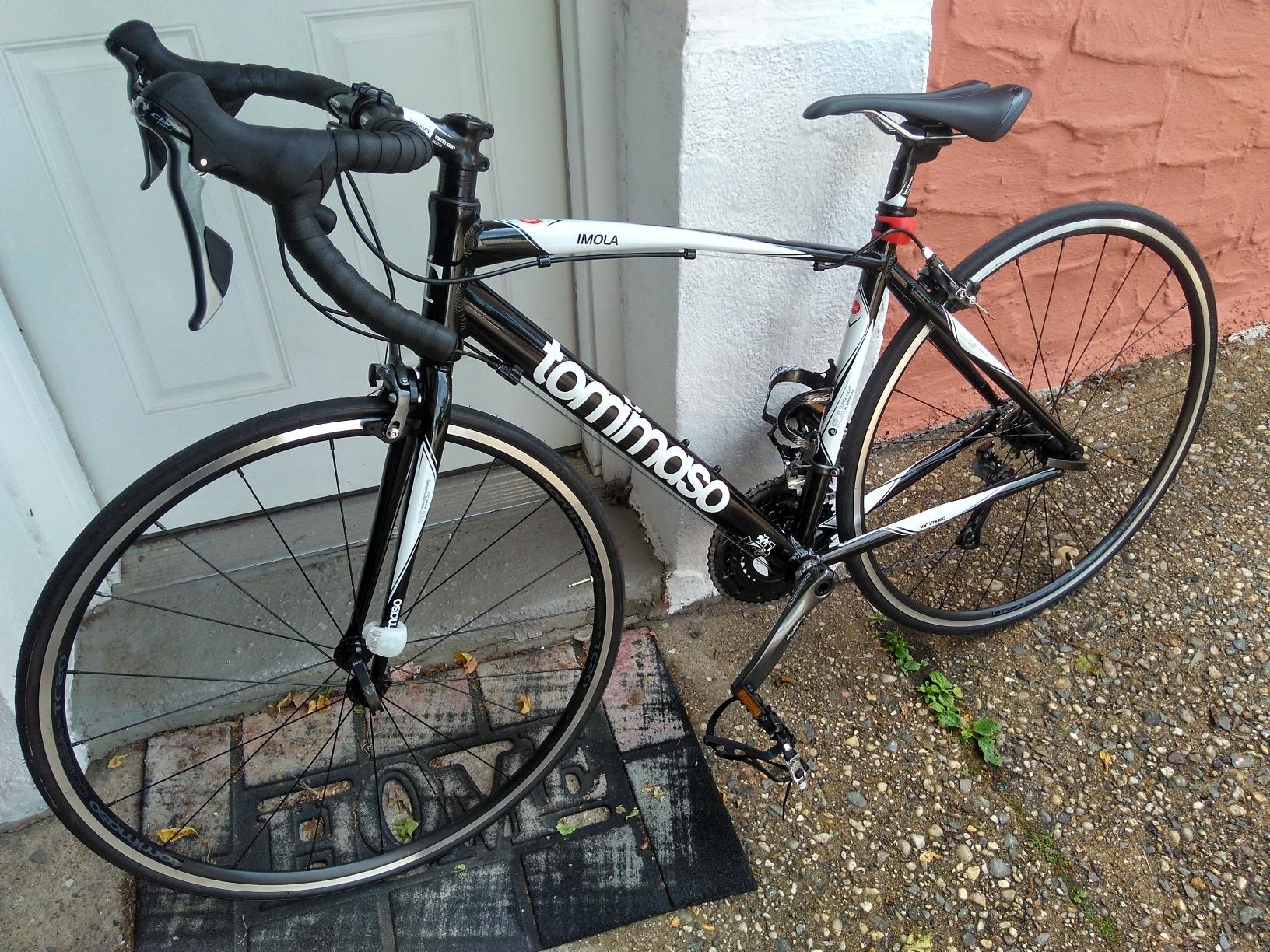 Road Bike, 700C Wheel City Commuter Bicycle, 16 Speed Drop Bar, Fast Acceleration, Racing Bike with Disc Brakes, with Light Weight Aluminum Alloy Frame, Sport Bike, Urban Adult Bicycle customer photo 1