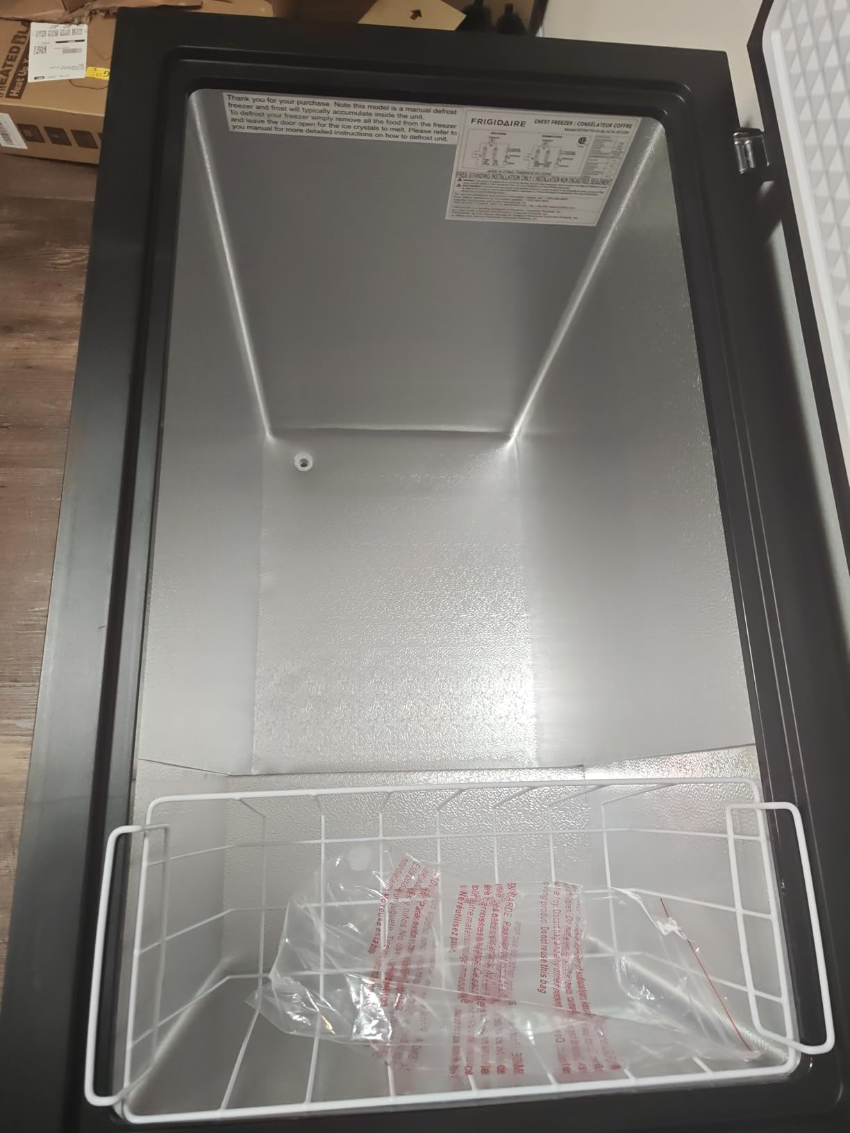 Frigidaire Chest Deep Freezer, 7 Cu. Ft. Capacity, Stainless Steel Top Lid Design, Garage Ready customer photo 2