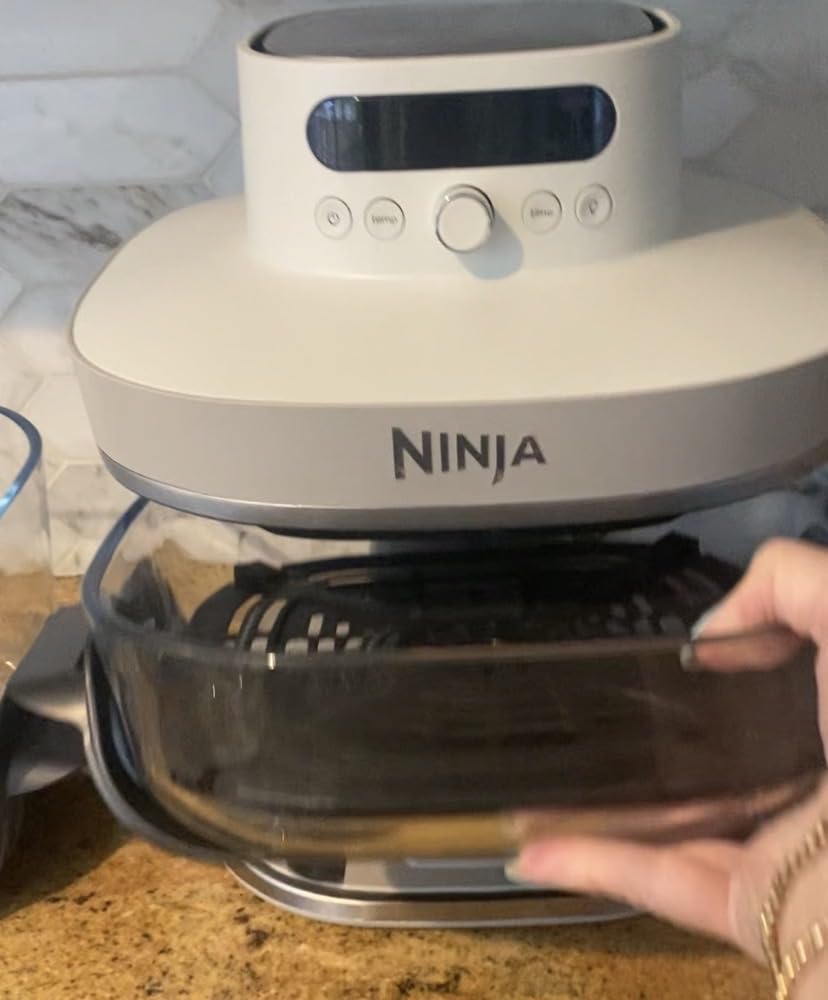 Ninja Crispi Pro 6-in-1 Glass Air Fryer, 6qt & 2.5qt Containers & Lids, Microwave/Freezer/Dishwasher Safe, 450F, 1800W, Bone, AS101LG customer photo 2