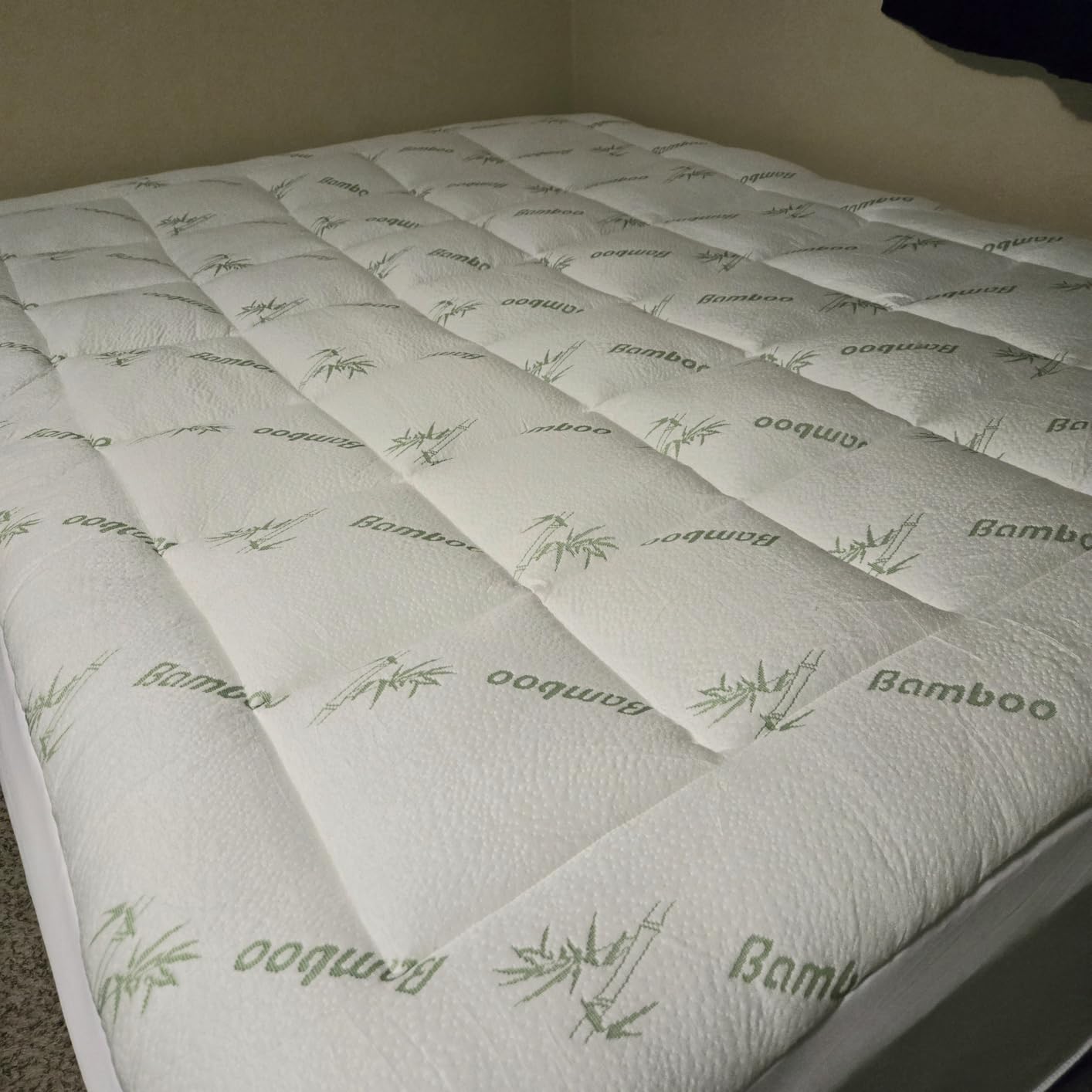 Niagara Sleep Solution Ultra Soft Queen Size Mattress Topper - Rayon Derived from Bamboo Pillow Top Mattress Pad for Back Pain Relief - Naturally Cooling for Hot Sleepers, Dark Gray customer photo 2