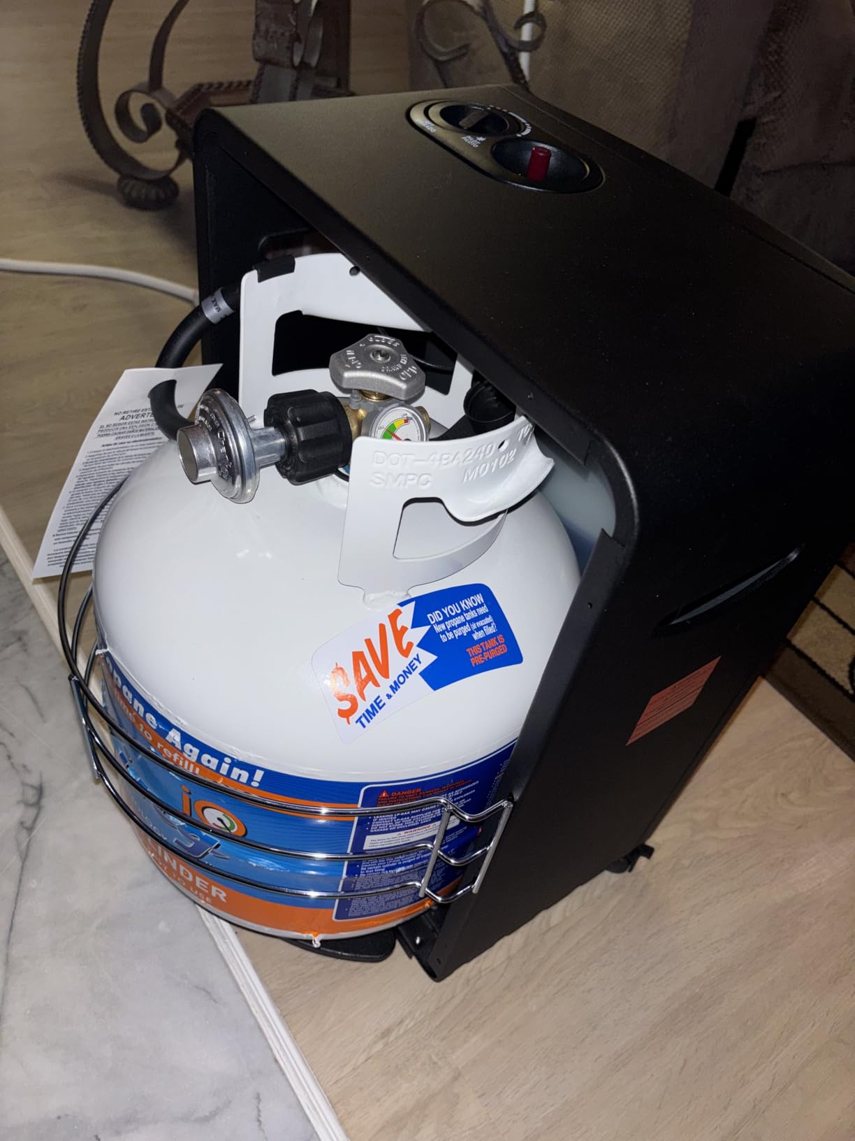 Avenger Portable Outdoor Propane Cabinet Heater - 18,000 BTU Radiant Gas Heater with Tip-Over & ODS Safety Shut-Off - Model # 22BF-A00 customer photo 2
