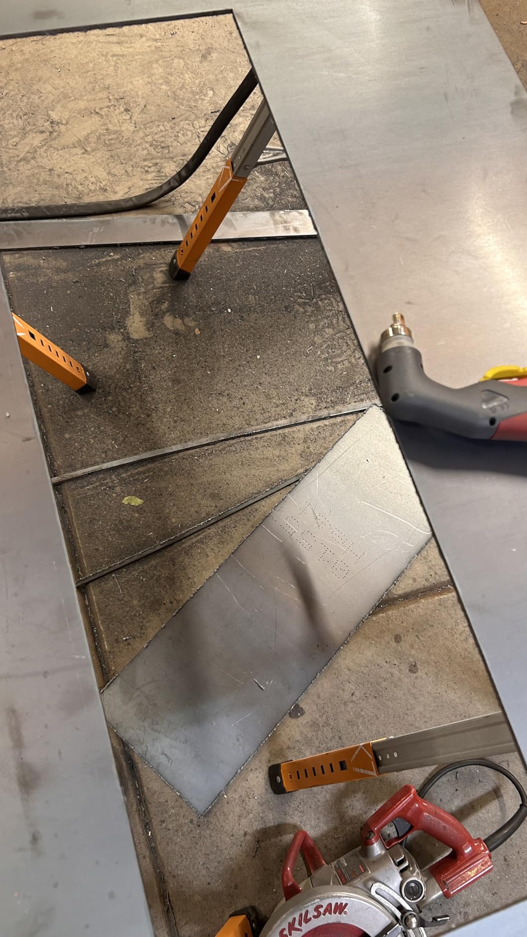 LTP6300DCNC 63A CNC Drag-Cut Blowback Plasma Cutter 110V/220V | Effortless tracking on automated tables or stencils | Slices 3/4-inch steel cleanly with zero electrical noise customer photo 1