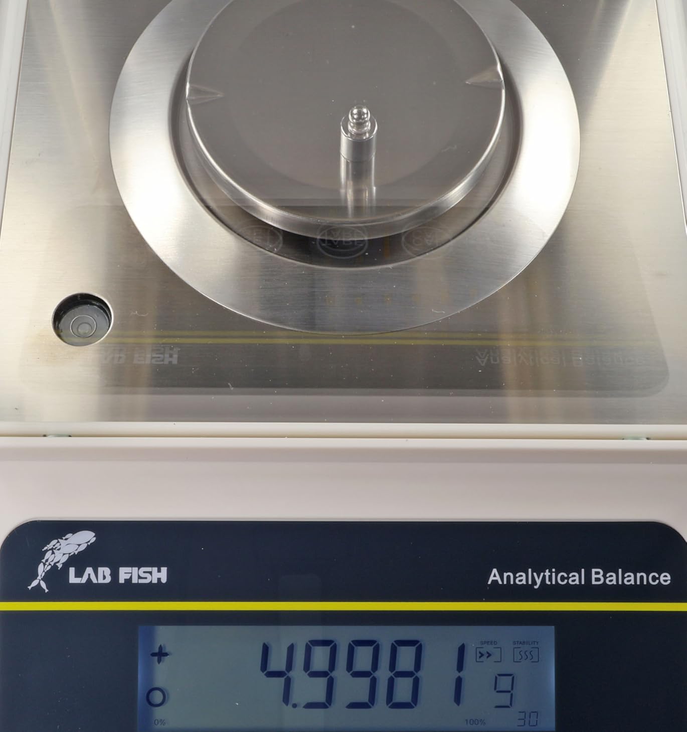 LAB FISH Digital Analytical Balance 0.1mg Scale High Precision 120g x0.0001g Accuracy Lab Scale Internal & External Calibration for Laboratory Pharmacy Jewelry customer photo 2