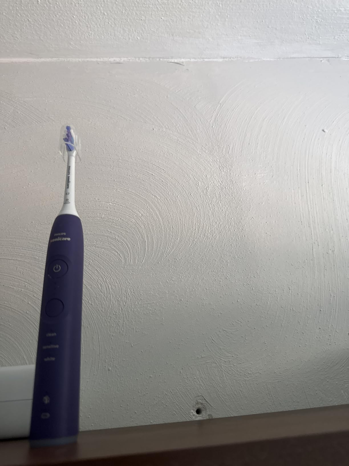 6500 Series Electric Toothbrush - Next-Generation Sonicare Technology, Pressure Sensor, 9 Brushing Settings, SmarTimer, BrushPacer, 21-Day Runtime, Travel Case, Light Pink, HX7412/05 customer photo 1