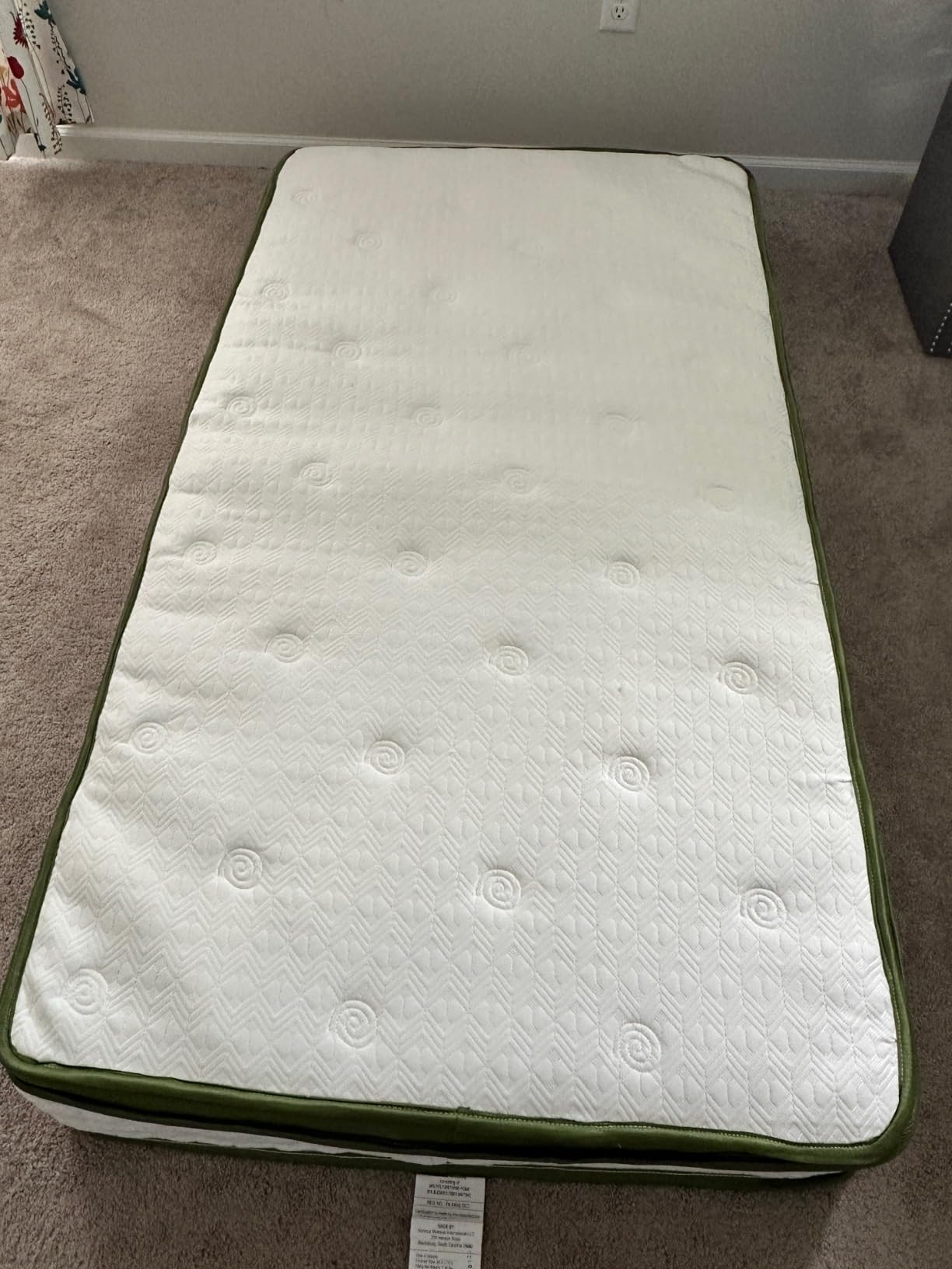 BedStory Firm Queen Size Mattress 14 Inch, Luxury Hybrid Mattress for Back Pain Relief with Zoned Lumbar Support, Cooling Hotel Collection Deep Sleep Mattresses, 365 Nights Trial, 10-Year Warranty customer photo 1