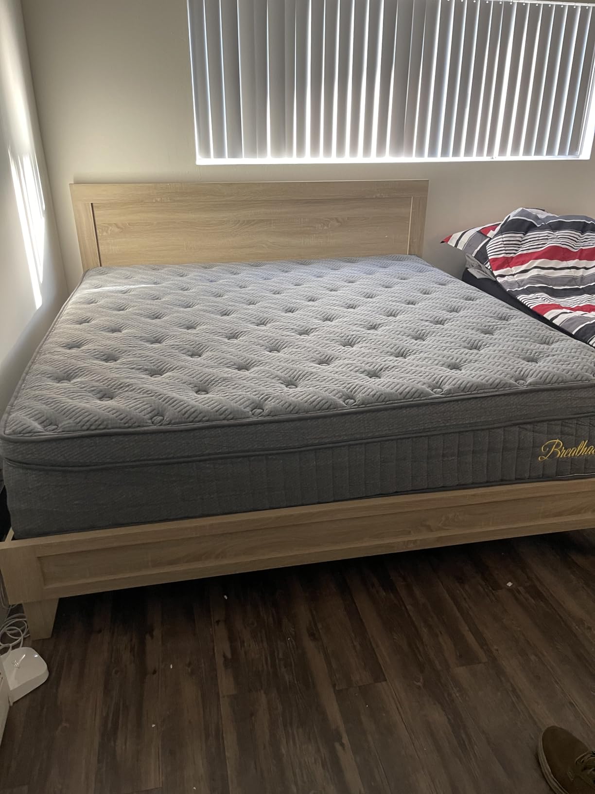 inight Queen Mattress 12 Inch - Firm Hybrid, Heavy-Duty Sag-Resistant Pocket Coils & Nebulign Cooling Foam, for Stomach Sleepers & Heavier Couples, Fiberglass-Free, 365-Night Trial customer photo 1