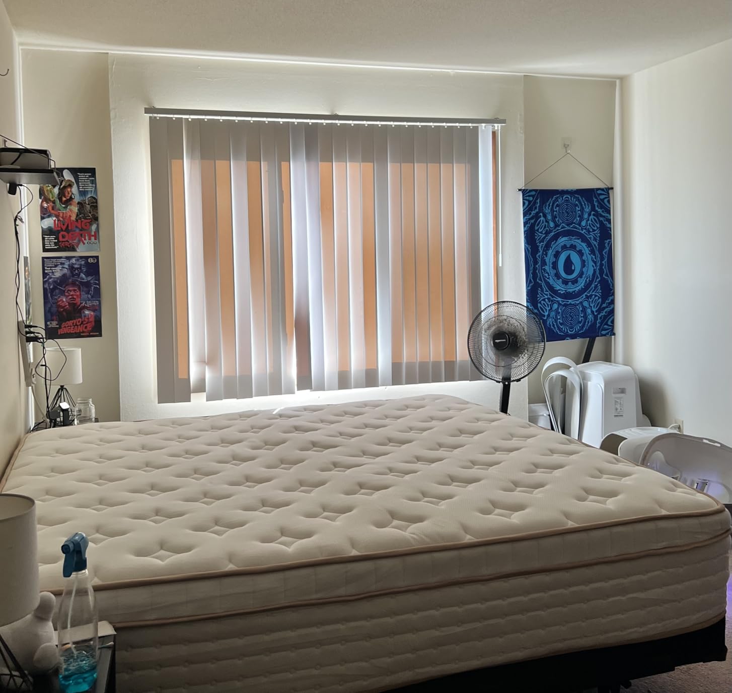 BedStory Queen Size Mattress 14 Inch - Extra Firm Hybrid Mattress with Ultra Lumbar Support, Reinforced Edges & Motion Isolation - Fiberglass-Free Colchones Queen, CertiPUR-US customer photo 1