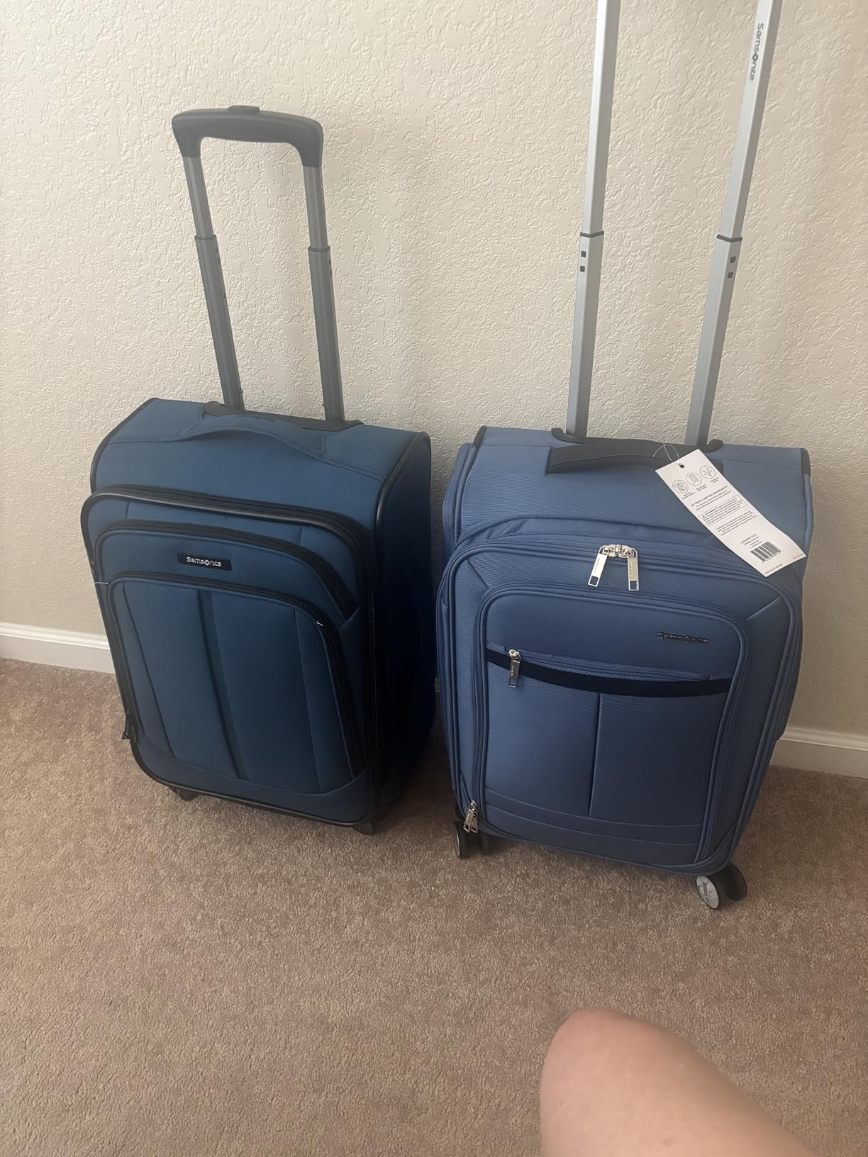 Samsonite Soft-Sided 29-Inch Lightweight Large Checked Expandable Element Suitcase - Black customer photo 2