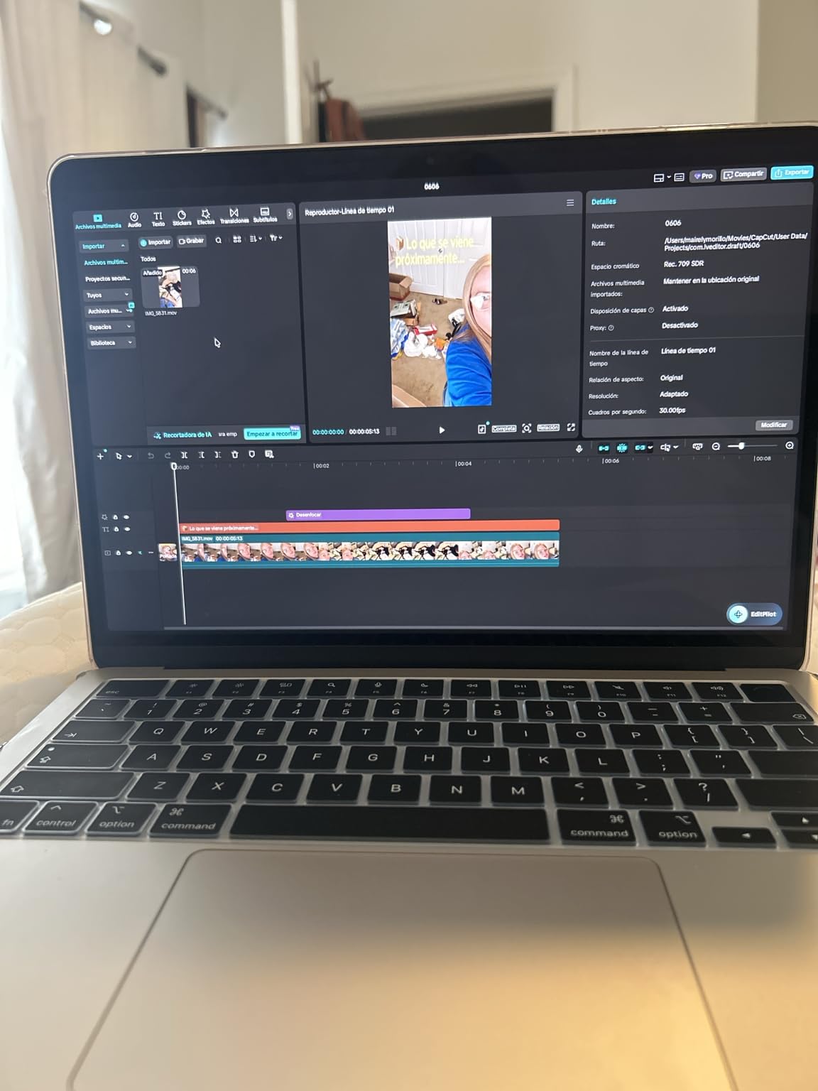 Apple 2026 MacBook Air 13-inch Laptop with M5 chip, Built for AI, 13.6-inch Liquid Retina Display, 16GB Unified Memory, 512GB SSD, 12MP Center Stage Camera, Touch ID, Wi-Fi 7; Silver customer photo 1