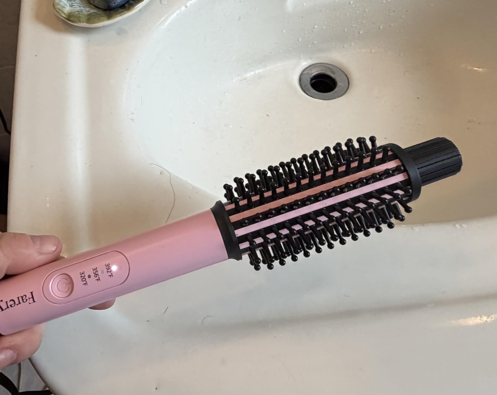 FARERY Mini Thermal Brush 1 Inch, Touch-ups, Heated Round Curling Iron | 3 adjustable temps for all hair. Lightweight 0.45 lb, travel size w/ pouch. Ceramic barrel for soft curls & bouncy looks. customer photo 1