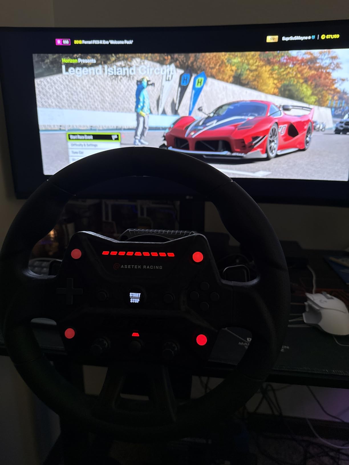 ASETEK Racing Initium Sim Racing Bundle for PC, 5.5 Nm Direct Drive Wheelbase, 300mm Steering Wheel with 21 Inputs, Dual Spring Piston Brake and Throttle Pedals customer photo 1