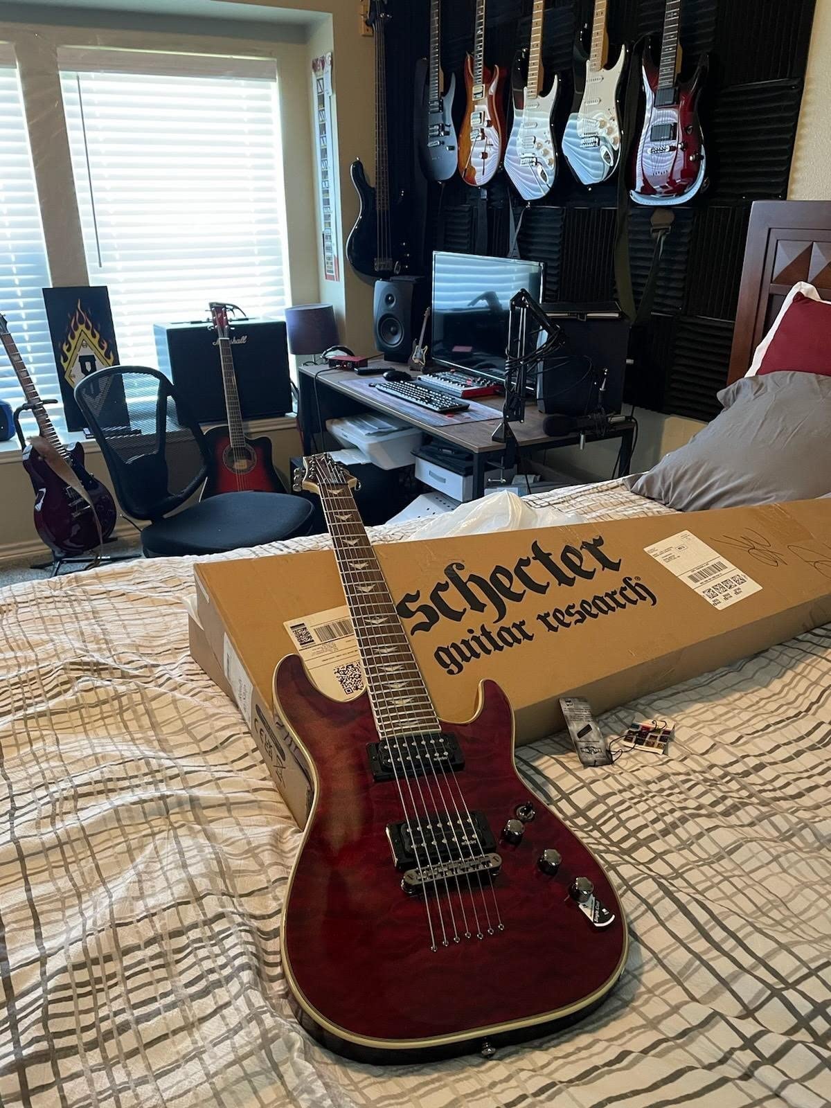 Schecter Omen Extreme-7 7-String Electric Guitar - Black Cherry customer photo 2
