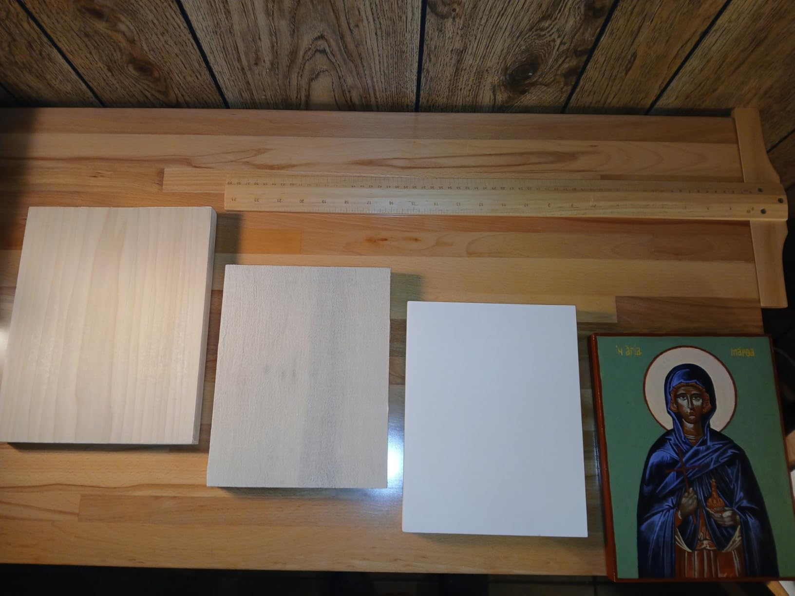 Bulls Eye SealCoat Universal Sanding Sealer | Bulls Eye SealCoat sanding sealer, Quart. Dewaxed-shellac universal wood sealer; fast-dry base coat compatible with all. customer photo 1