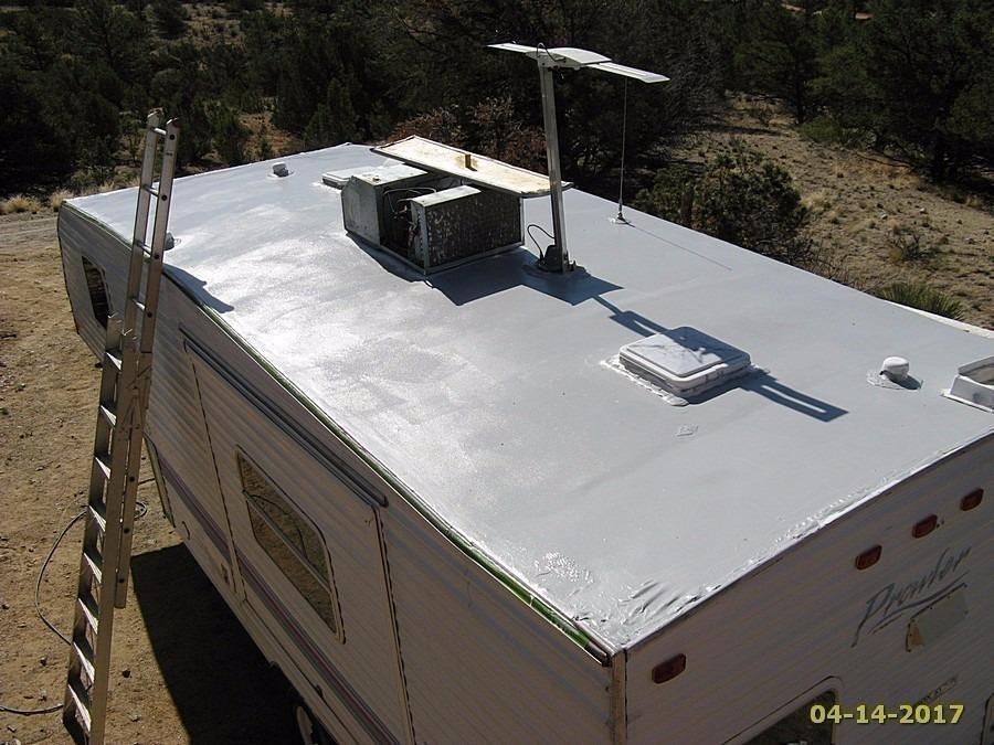 Heng's Industries 1 Gallon White Silicone Roof Coating GR1600-1 customer photo 1