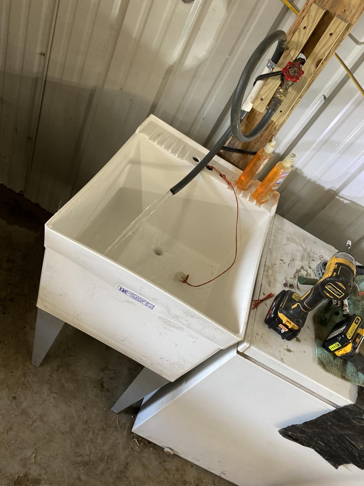 EZ-FLO El Mustee 19F Utilatub 18-Gallon Floor-Mount Laundry/Utility Tub, 34 X 20 X 24 In, White customer photo 2