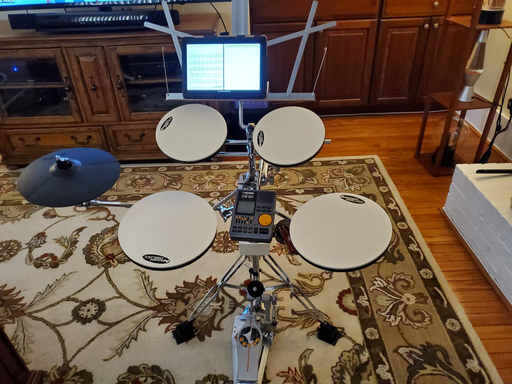 DW Go Anywhere 5-Piece Practice Pad Set with Stand (DWCPPADTS5) customer photo 1