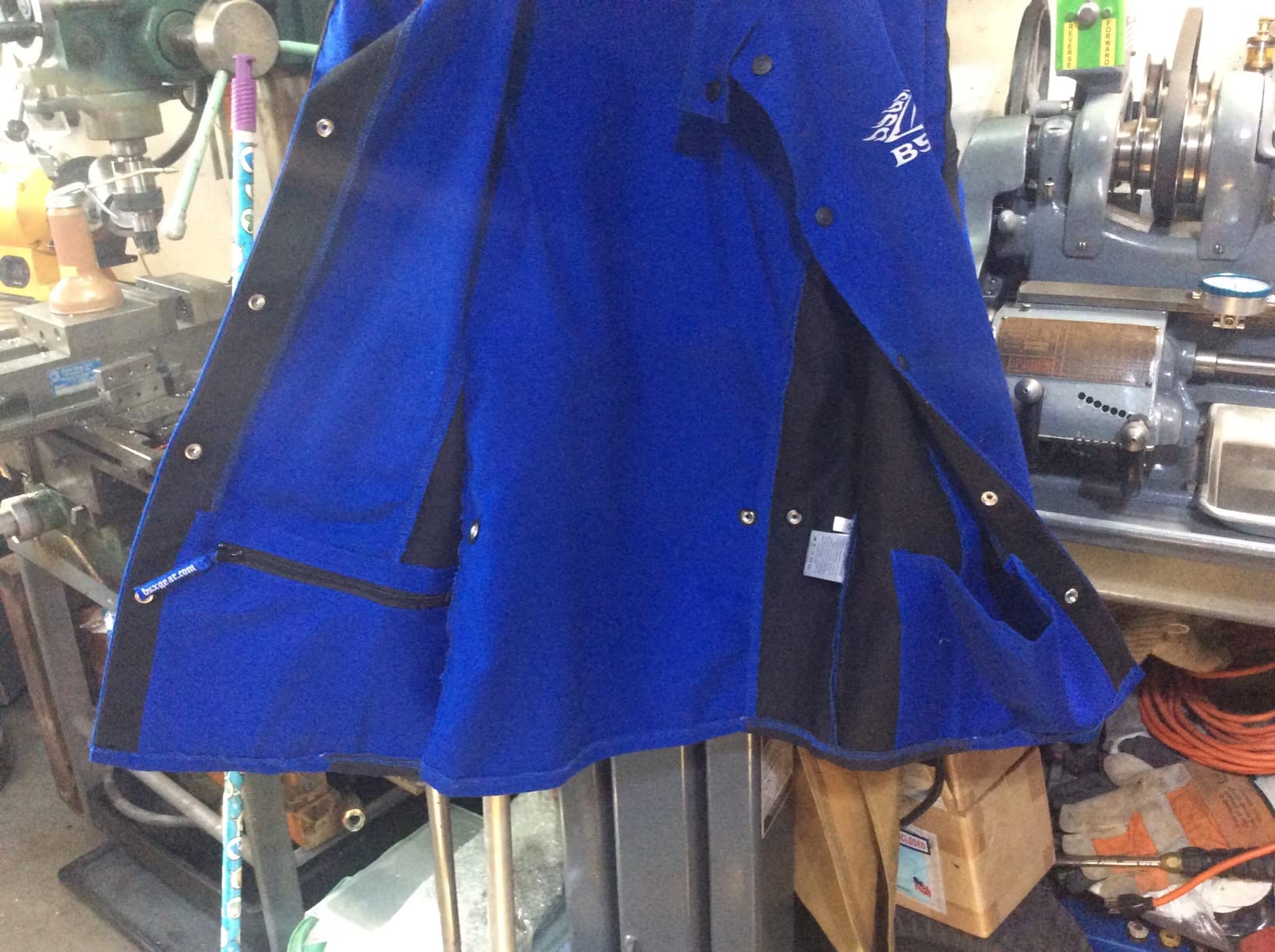 Black Stallion (BXRB9C) BSX 9 oz Contoured Flame-Resistant Cotton Welding Jacket, Welder's Collar, Dual Scribe Pockets, Leather-Reinforced Snaps, Large, Royal Blue customer photo 1