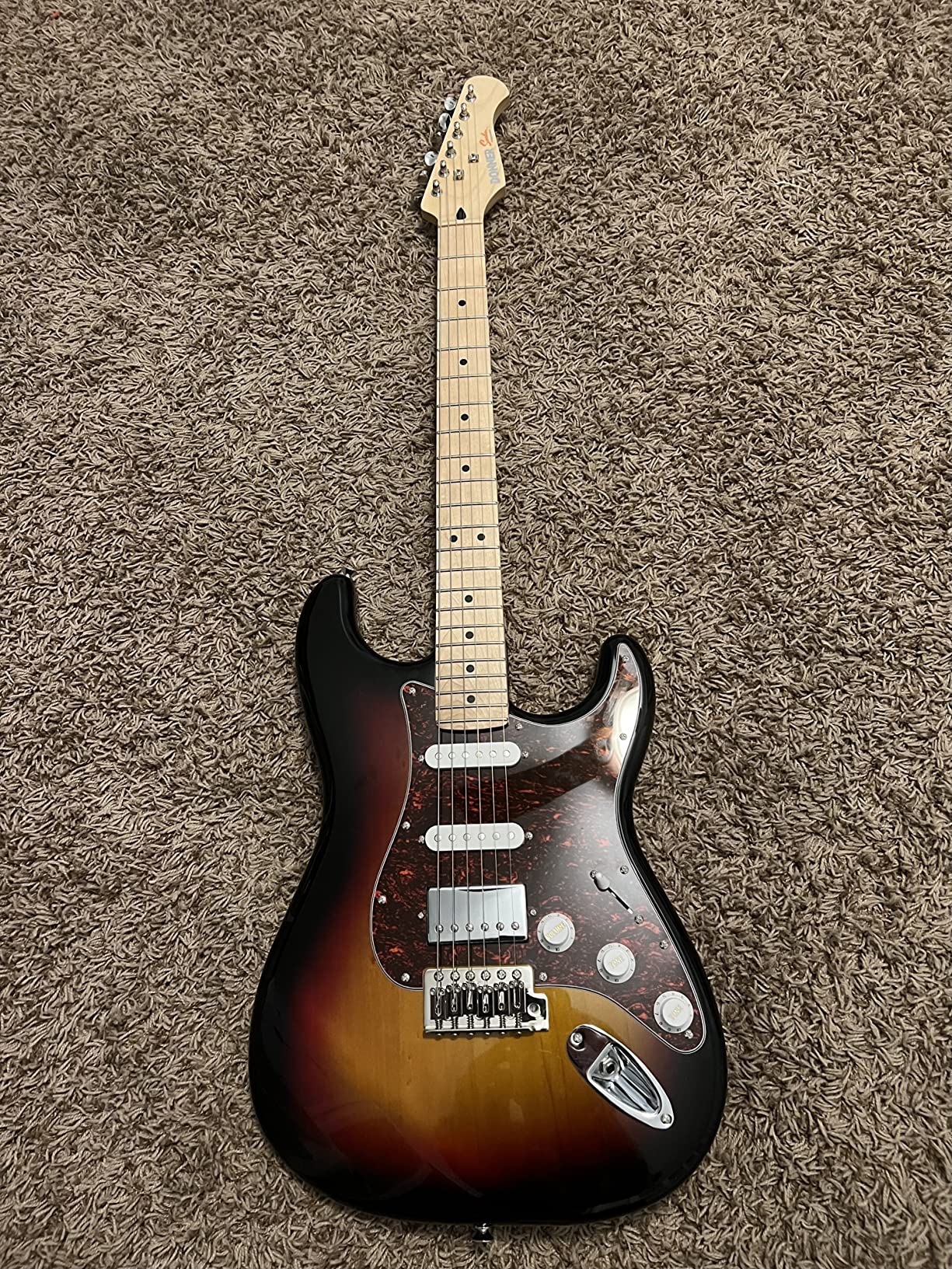 Yamaha GigMaker EG Electric Guitar Pack with Amplifier, Gig Bag, Tuner, Cable, Strap and Picks - Old Violin Sunburst customer photo 1