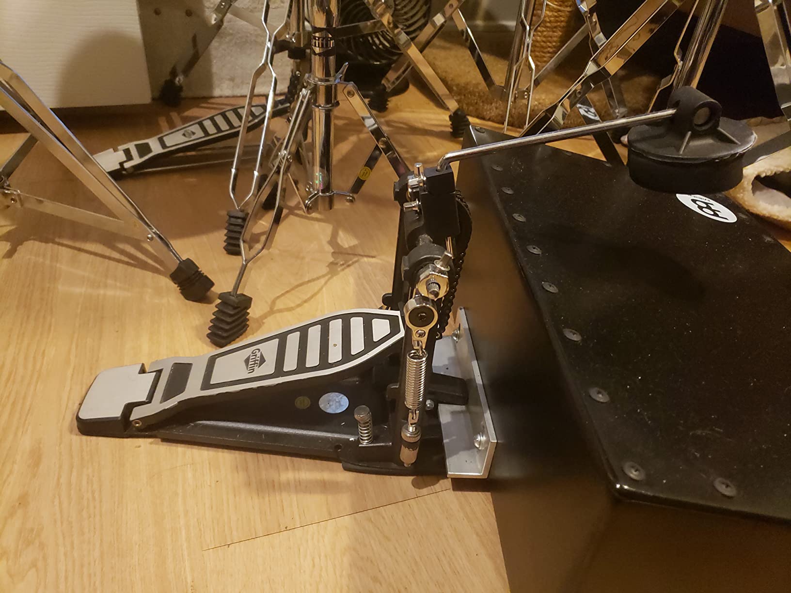 GRIFFIN Single Drum Pedal (Quick-Kick Series) - Deluxe Double Chain Foot Pedal with 4-Sided Beater, Adjustable Power Cam for Pro Drummers customer photo 2