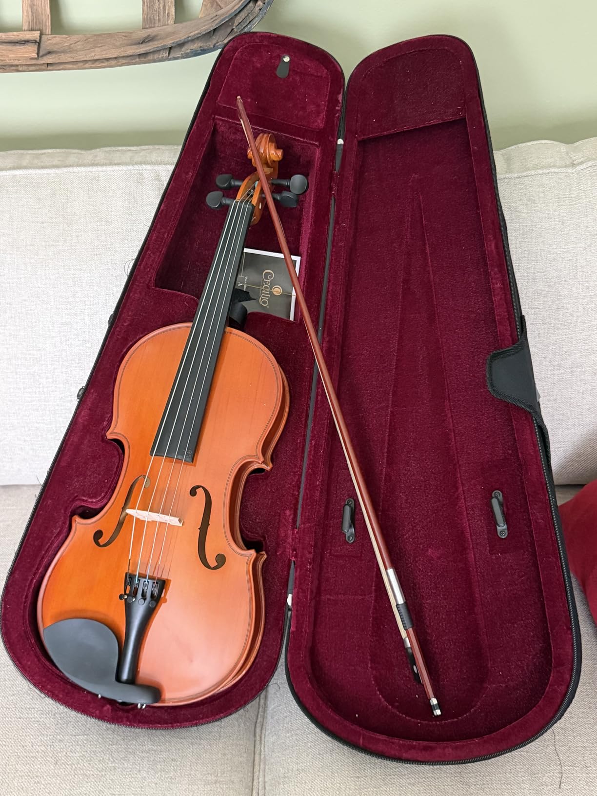 Mendini by Cecilio 16-Inch Solid Wood Viola Set for Beginners - Hand Carved Acoustic Viola Kit with Hard Case, Bow, Rosin, Bridge and Extra Strings (Natural Varnish) customer photo 1