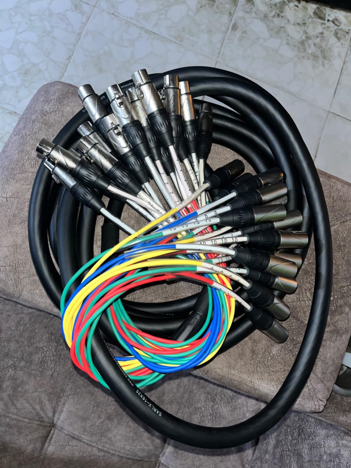Seismic Audio SARLX-16x25 25-Feet 16-Channel XLR Snake Cable for Live, Recording, Studios, Gigs customer photo 1
