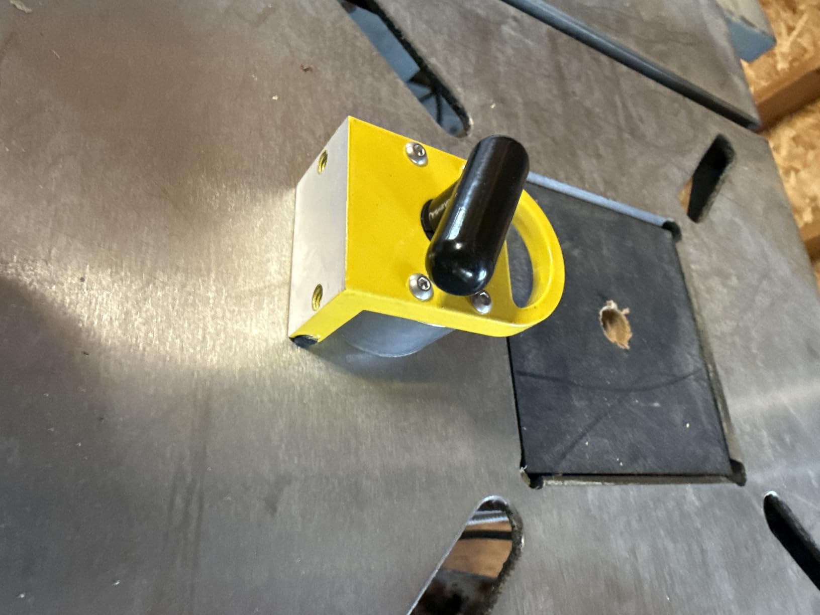 Magswitch MagSquare 165 Magnetic Welding Square Base Clamp Holder, 150 lb Holding Force customer photo 2