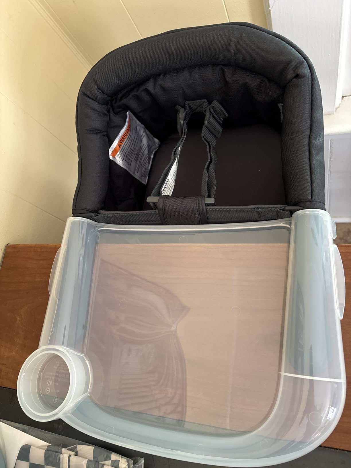Inglesina Fast Table Chair, Cream - Portable Baby High Chair - for Babies & Toddlers up to 37 lbs - Collapsible Design - Fits Tables 0.8'' to 3.5'' Thick - Compact & Easy to Use - Travel Bag Included customer photo 1