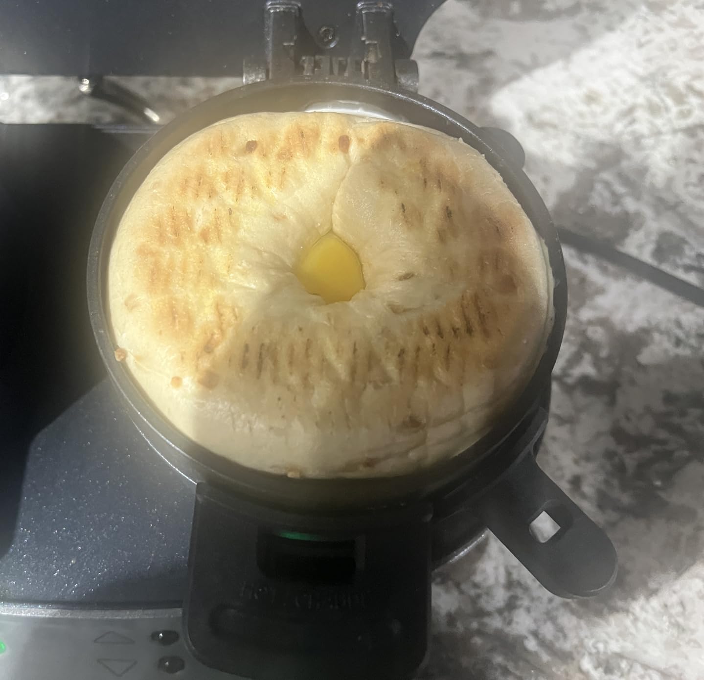 Hamilton Beach Dual Breakfast Sandwich Maker with Egg Cooker Rings & Timer | Perfect for English Muffins, Croissants, Mini Waffles | Customizable & Fast | PFAS-Free | Silver | 25490MNA customer photo 1
