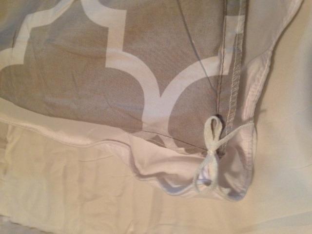 Utopia Bedding Duvet Cover Queen Size - 3 Piece with Zipper Closure - 1 Comforter Cover 90X90 Inches & 2 Pillow Shams 20X26 Inches (White) Comforter Not Included customer photo 1