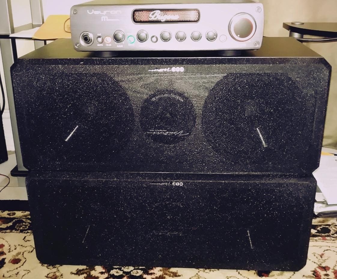Bugera VEYRON MOSFET BV1001M Ultra-Compact 2,000-Watt Class-D Bass Amplifier with MOSFET Preamp, Compressor and DYNAMIZER Technology customer photo 1