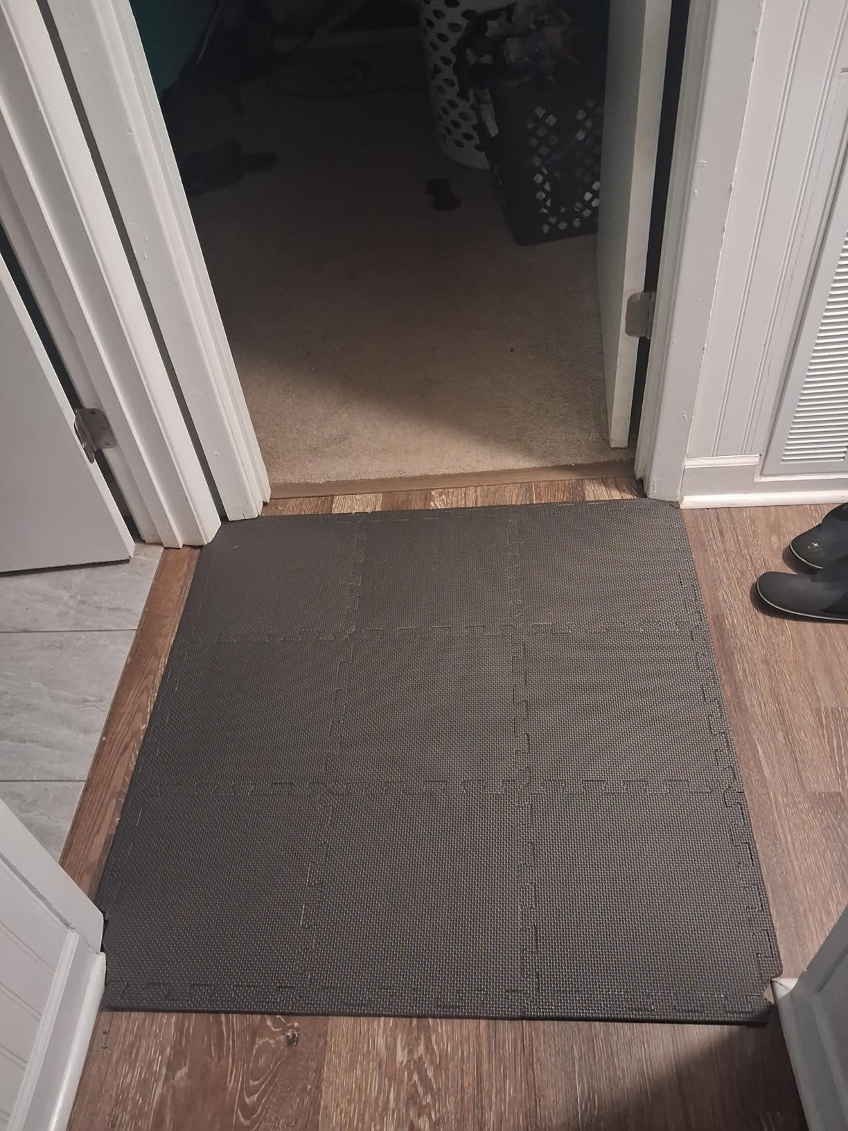 bemaxx Gym Mats Set - 18 pcs EVA Interlocking Foam Floor Tiles (12.6
