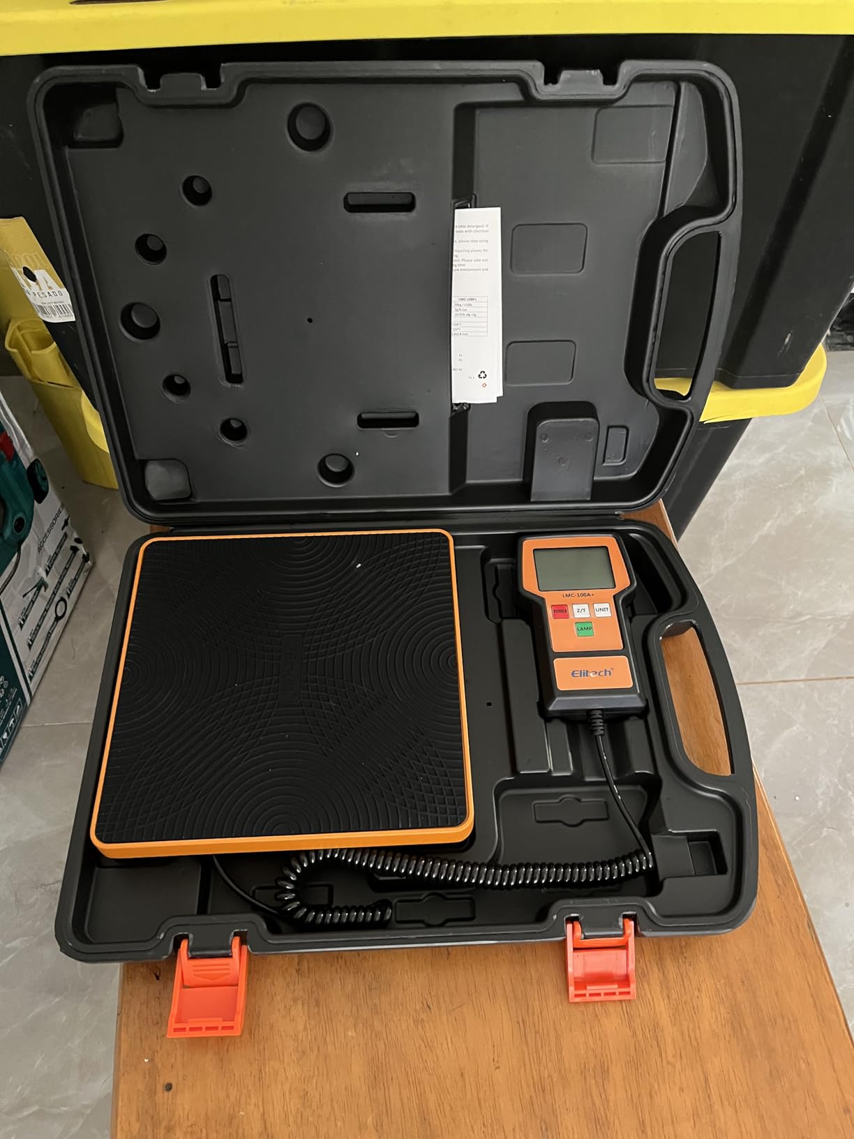 Refrigerant Scale 220 lbs, HVAC Freon Charging Scale, LMC-100A+ customer photo 1