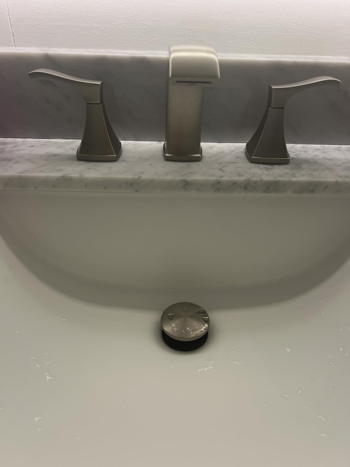Pfister Venturi 8 in Widespread 3 Hole Bathroom Sink Faucet with Push & Seal Drain, Spot Defense Brushed Nickel Finish, 2 Handle Vanity Faucet for Sink LF049VNGS customer photo 2
